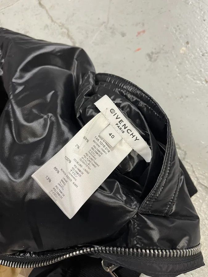 Givenchy AW2014 Givenchy Madonna Reversible Black Puffer Vest Jacket Size US XS / EU 42 / 0 - 10 Thumbnail