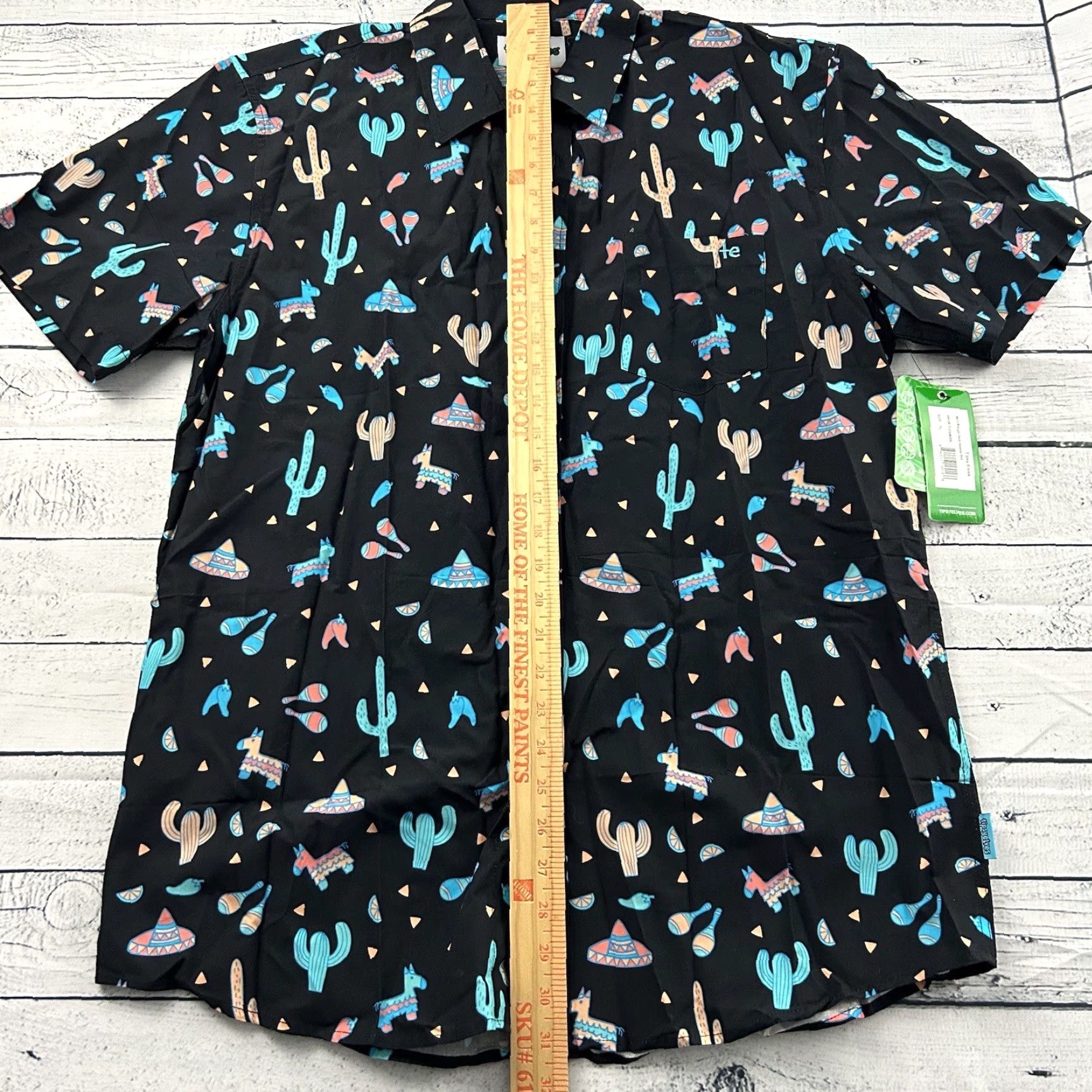 Vintage Tipsy Elves Midnight Fiesta Short Sleeve Button-Up Shirt XL Black Men Size US XL / EU 56 / 4 - 4 Thumbnail