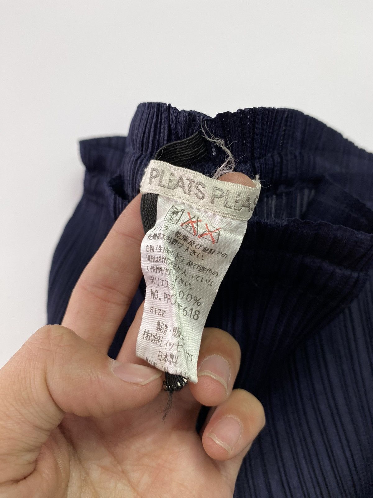 Designer × Issey Miyake × Pleats Please Issey Miyake pleated issey miyake pleatsplease trouser pant Size US 28 / EU 44 - 5 Thumbnail