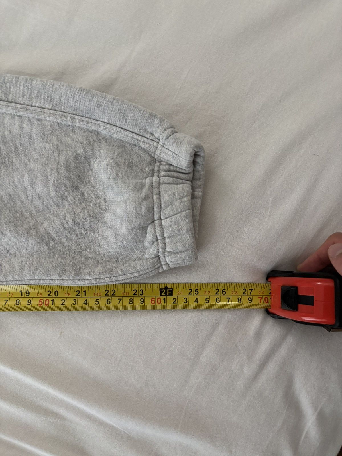 Abercrombie & Fitch Abercrombie & Fitch Relaxed Grey Sweatpants Size XS Men’s Size US 28 / EU 44 - 3 Thumbnail