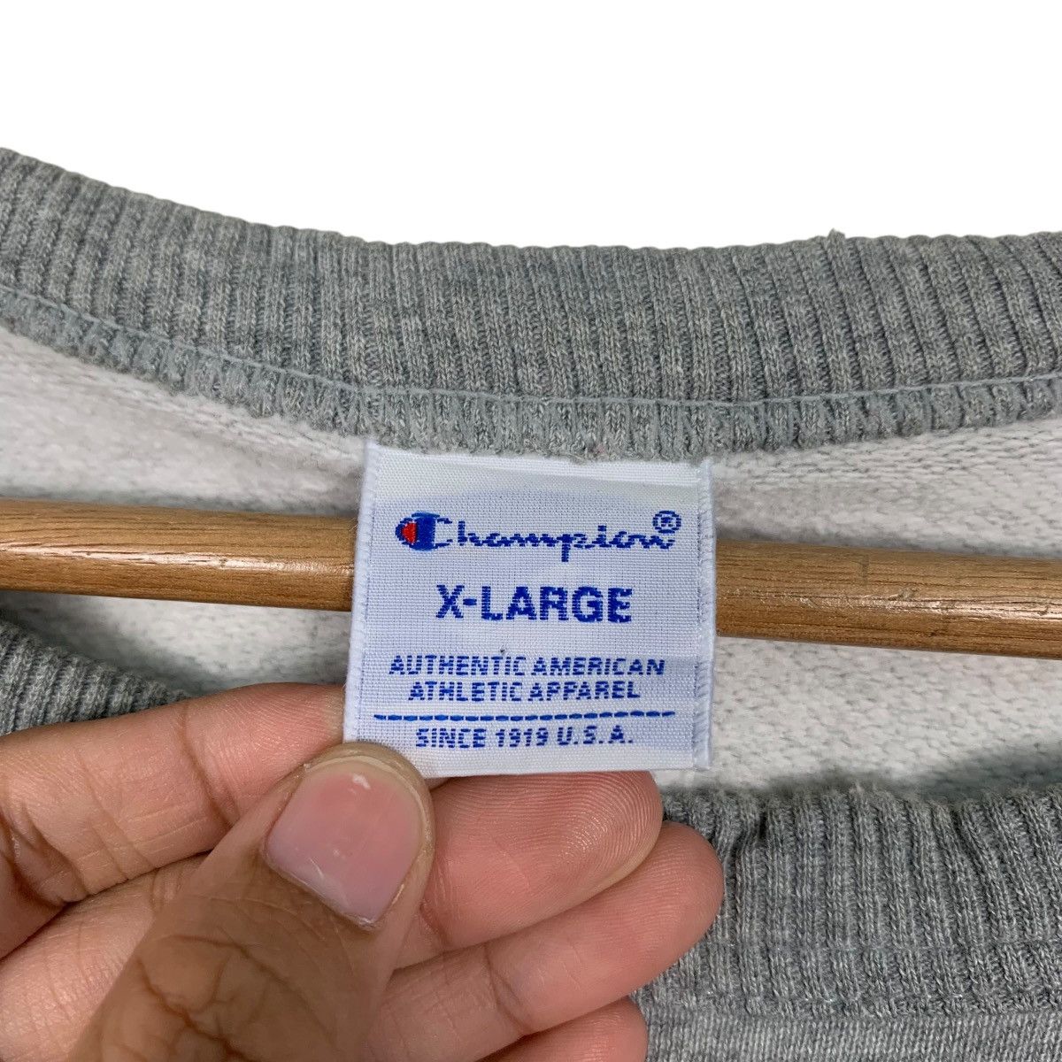 Champion CHAMPION Plain Crewneck Sweatshirt #2951-C134 Size US XL / EU 56 / 4 - 9 Thumbnail