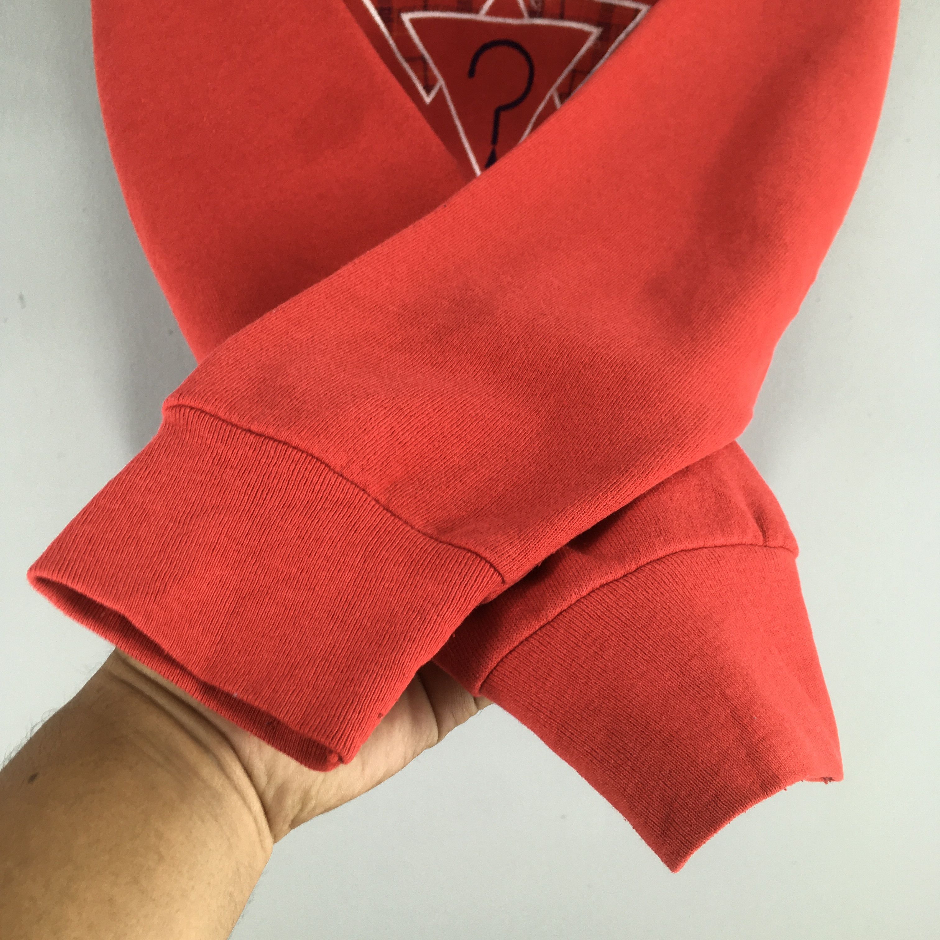 Guess × Vintage Vintage 90's Guess Jeans Red Sweatshirt Large Size US L / EU 52-54 / 3 - 4 Thumbnail