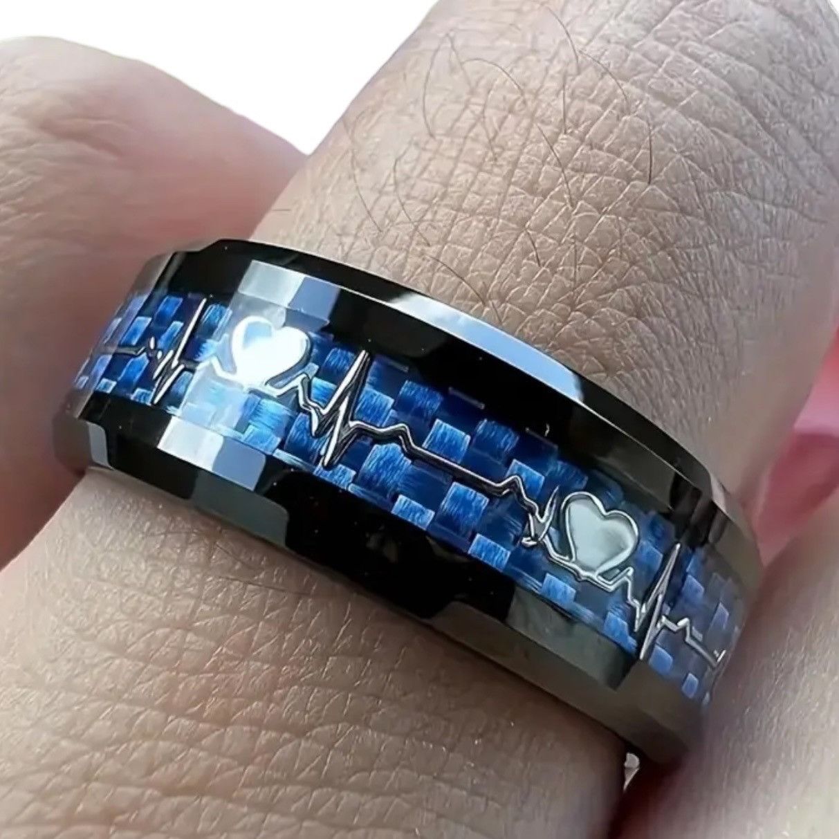 Designer Men's Heartbeat Pattern Stainless Steel Ring 8mm Carbon Fibe Size ONE SIZE - 1 Thumbnail