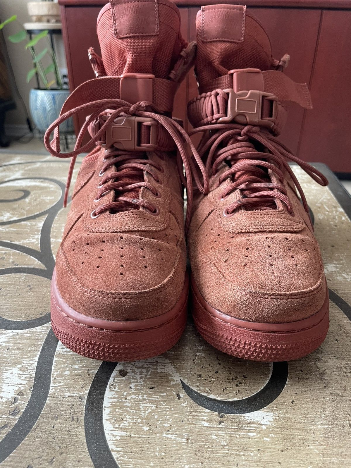 Nike SF Air Force 1 High Dusty Peach Size US 9.5 / EU 42-43 - 1 Thumbnail