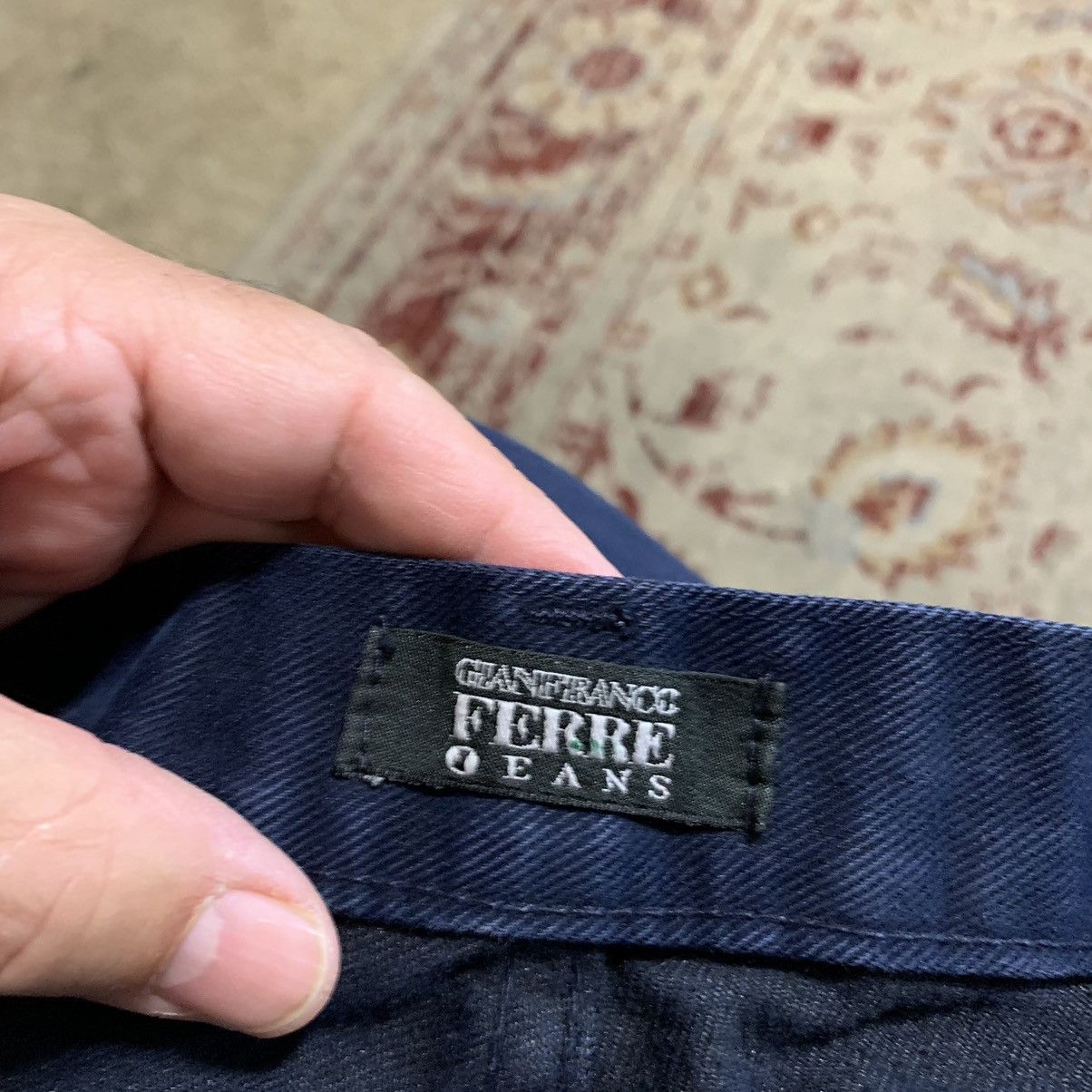 Gianfranco Ferre Button Fly Straight leg jeans Size US 32 / EU 48 - 12 Thumbnail