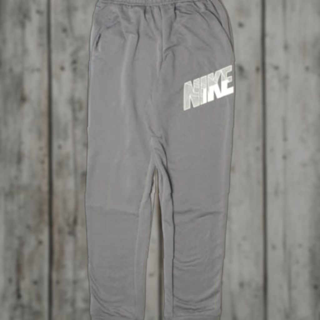Nike Nike Dri-FIT Sweatpants X-Large Regular Grey Polyester Size US 36 / EU 52 - 1 Thumbnail