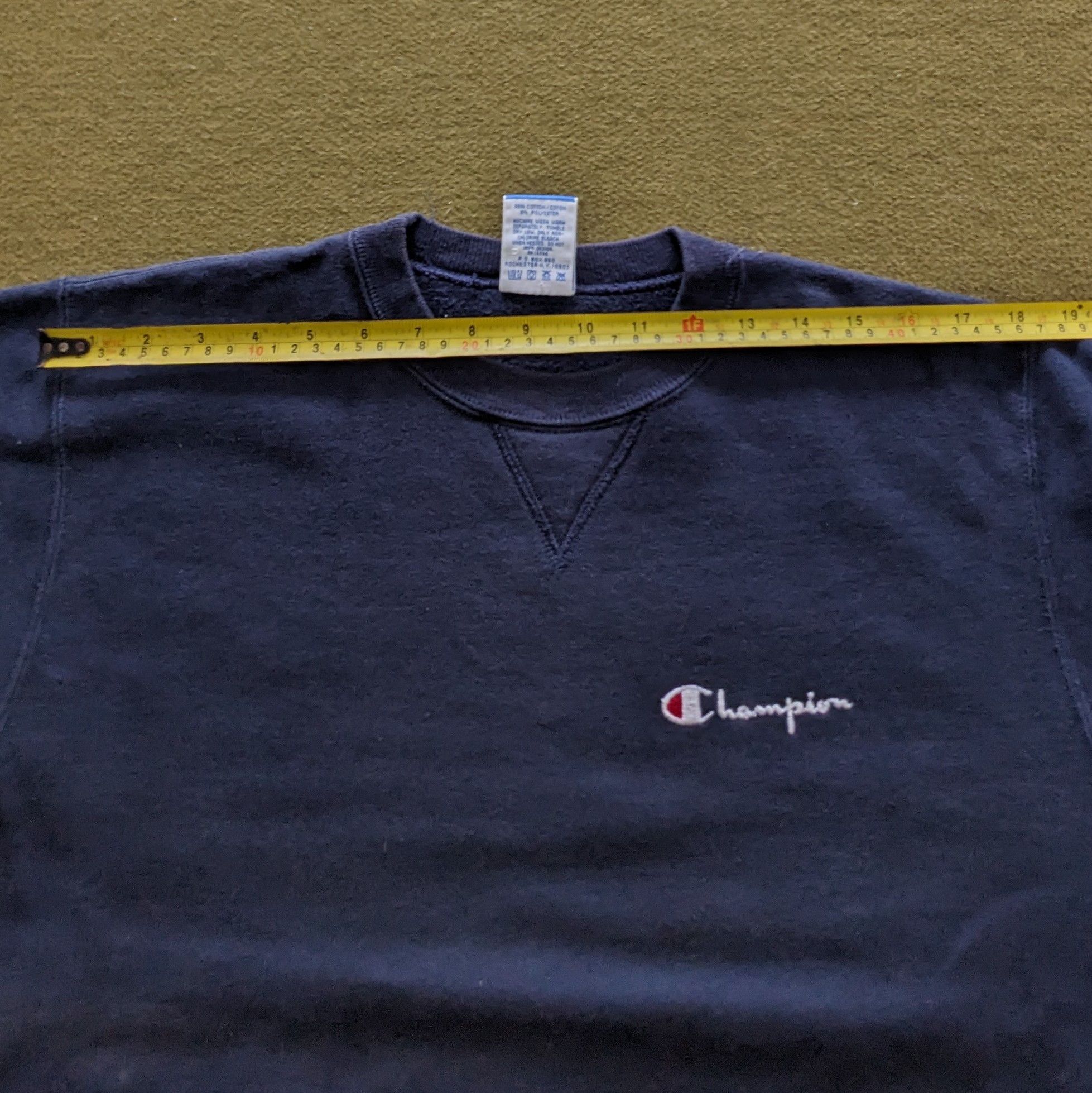 Champion Vintage CHAMPION Sportswear Brand Sweatshirt Size US M / EU 48-50 / 2 - 6 Thumbnail