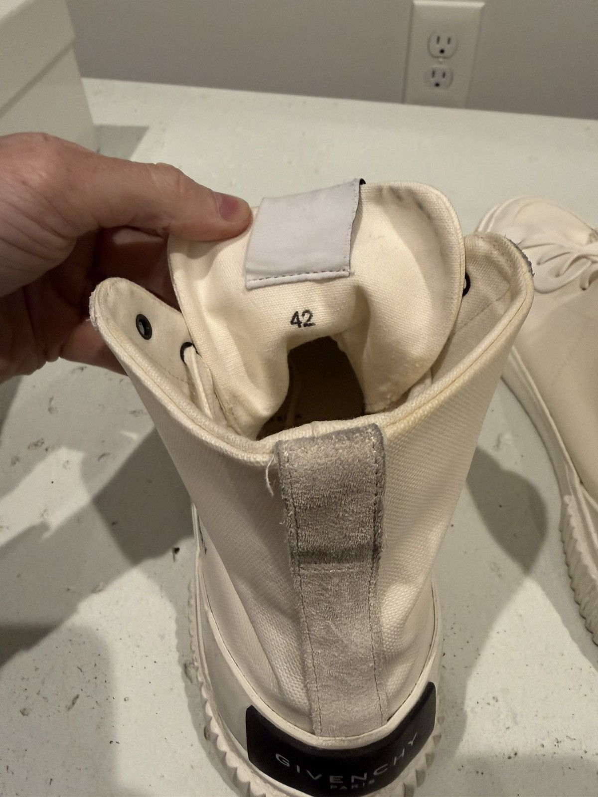 Givenchy High Top Givenchy Canvas Sneaker Size US 9 / EU 42 - 7 Thumbnail