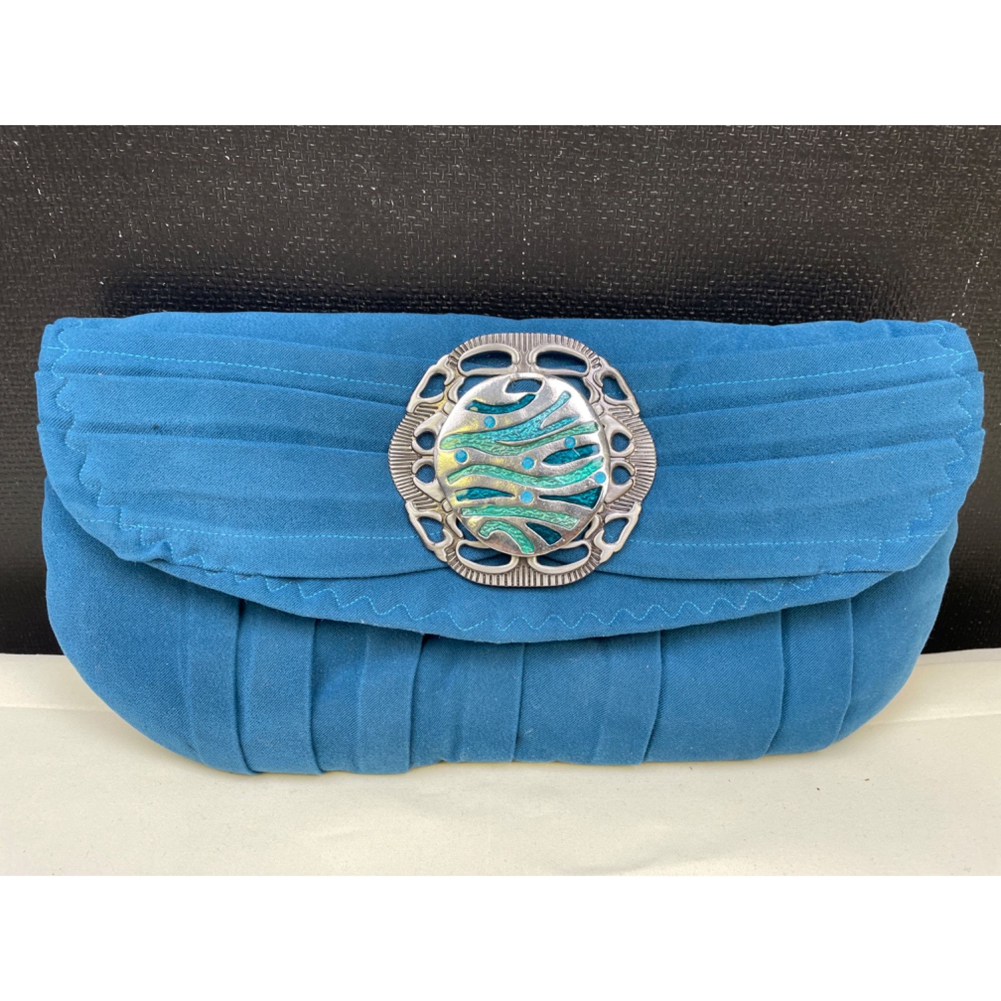 Other Tricia Totes Women's Blue Velvet Clutch with Silver Metal Bu Size ONE SIZE - 1 Thumbnail