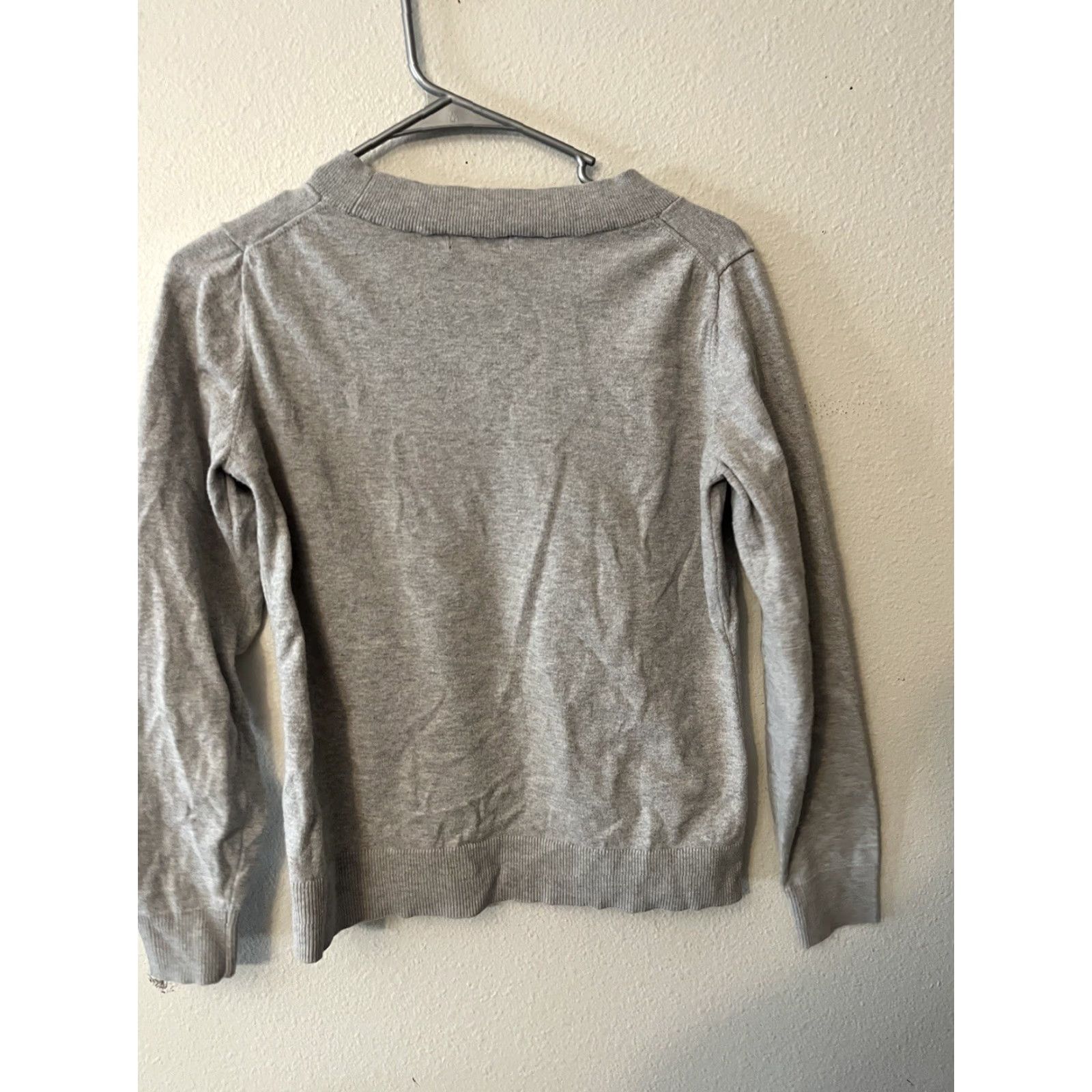 Gap Gap Woman Solid V-Neck Long Sleeve Sweater Size Medium Gray Shirt Womens Size M / US 6-8 / IT 42-44 - 3 Thumbnail