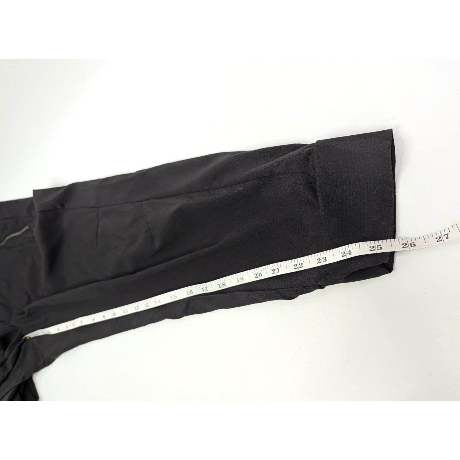 Athleta Athleta Jogger Pant Women's Size 6 Petite Black Athletic Tapered Inseam See Photos 405726 Size 28" / US 6 / IT 42 - 5 Thumbnail