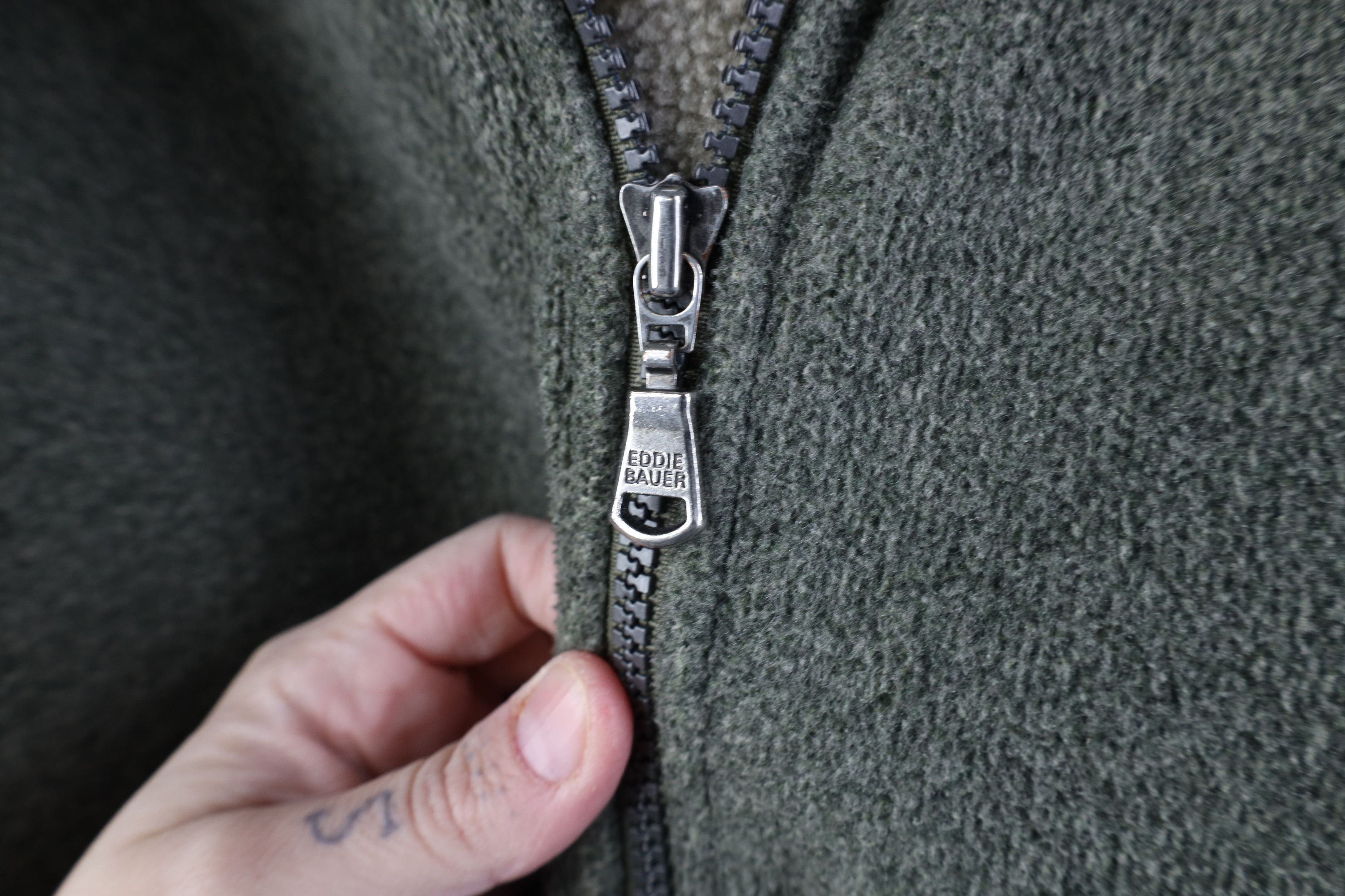 Eddie Bauer Vintage 90s Eddie Bauer Full Zip Jacket Green Polyester Size US XXL / EU 58 / 5 - 6 Thumbnail