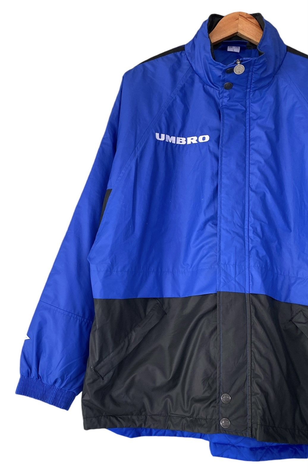 Umbro Vtg 90s UMBRO Nylon Jacket Zipper Size US L / EU 52-54 / 3 - 3 Thumbnail