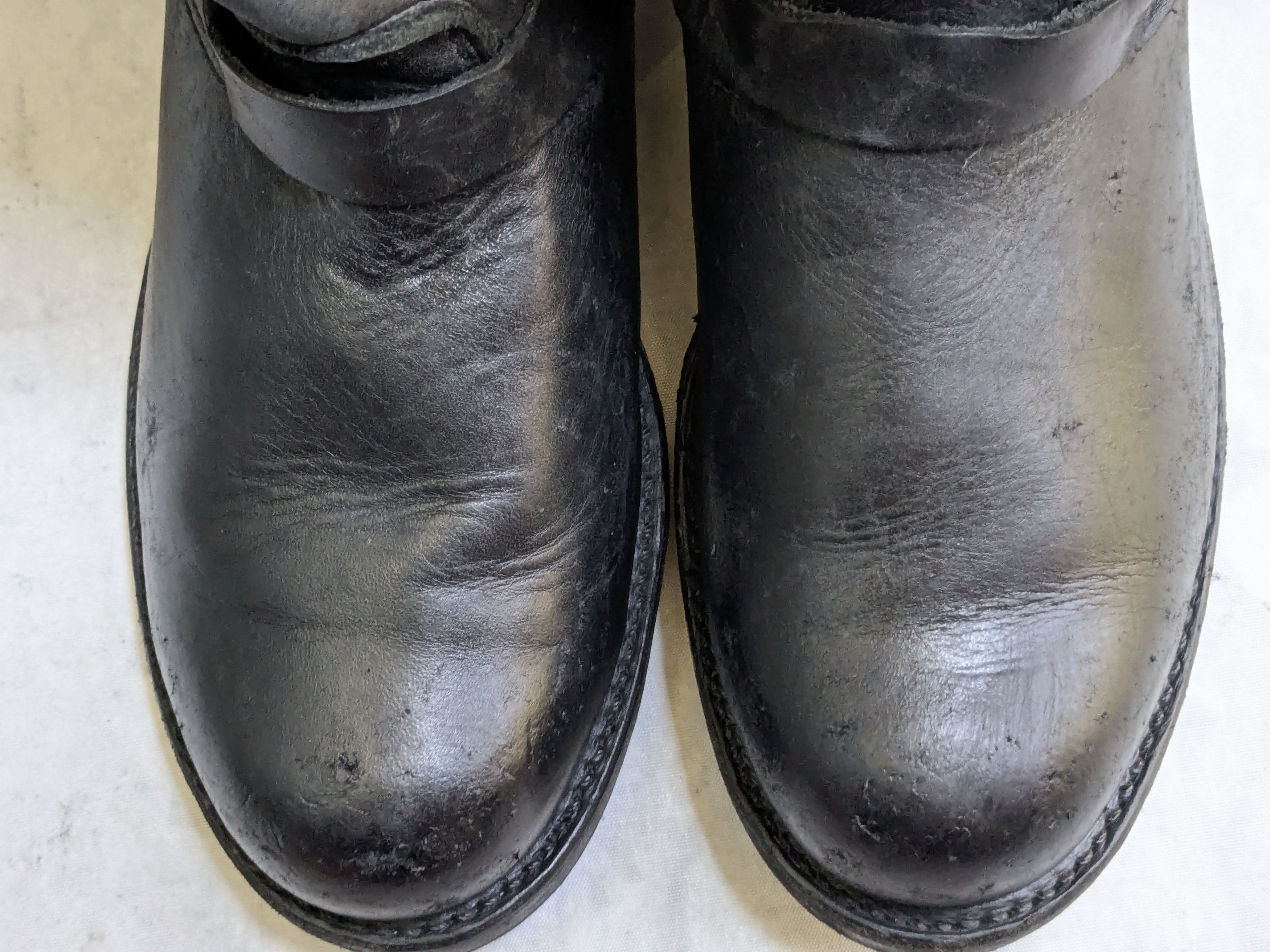 Frye Frye Engineer Black Leather 9.5 M Leather Buckle Size US 9.5 / EU 42-43 - 2 Thumbnail