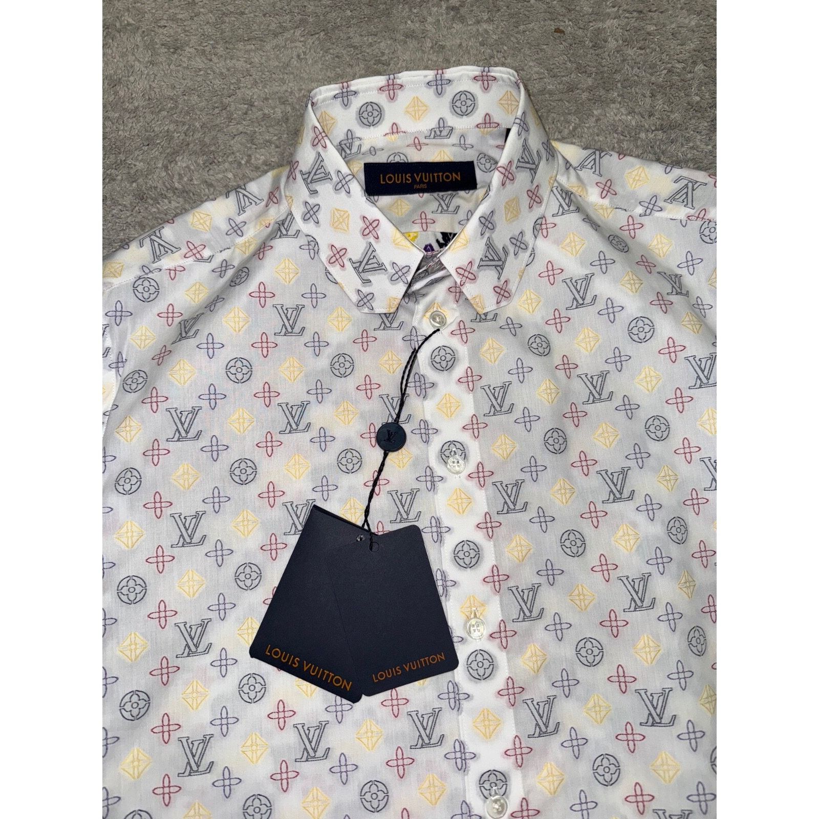 Louis Vuitton Louis Vuitton LVSE Regular Long Sleeve DNA Logo Monogram Size US M / EU 48-50 / 2 - 3 Thumbnail