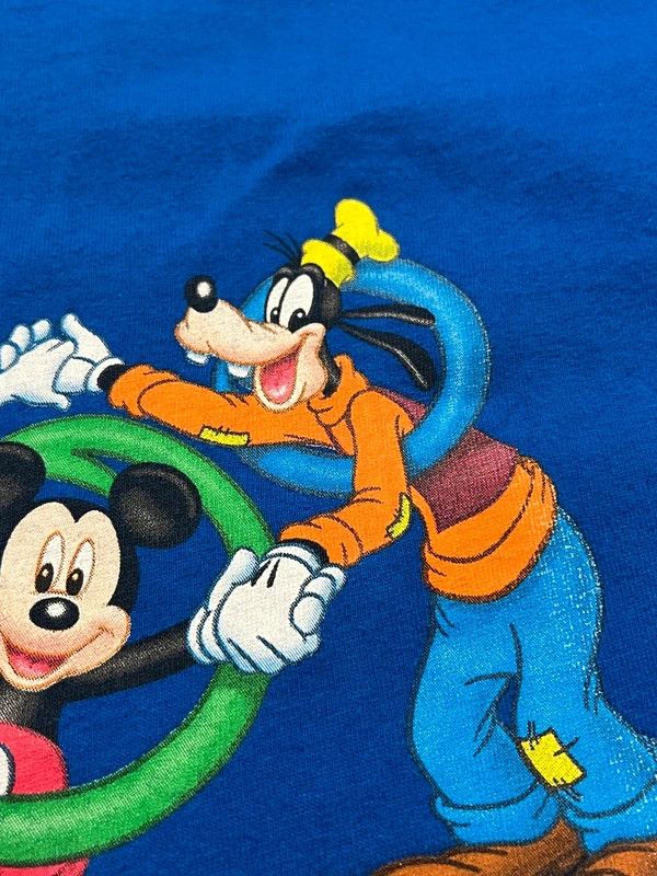 Disney Disney Vintage T-shirt 2000 New Year Size US M / EU 48-50 / 2 - 7 Thumbnail