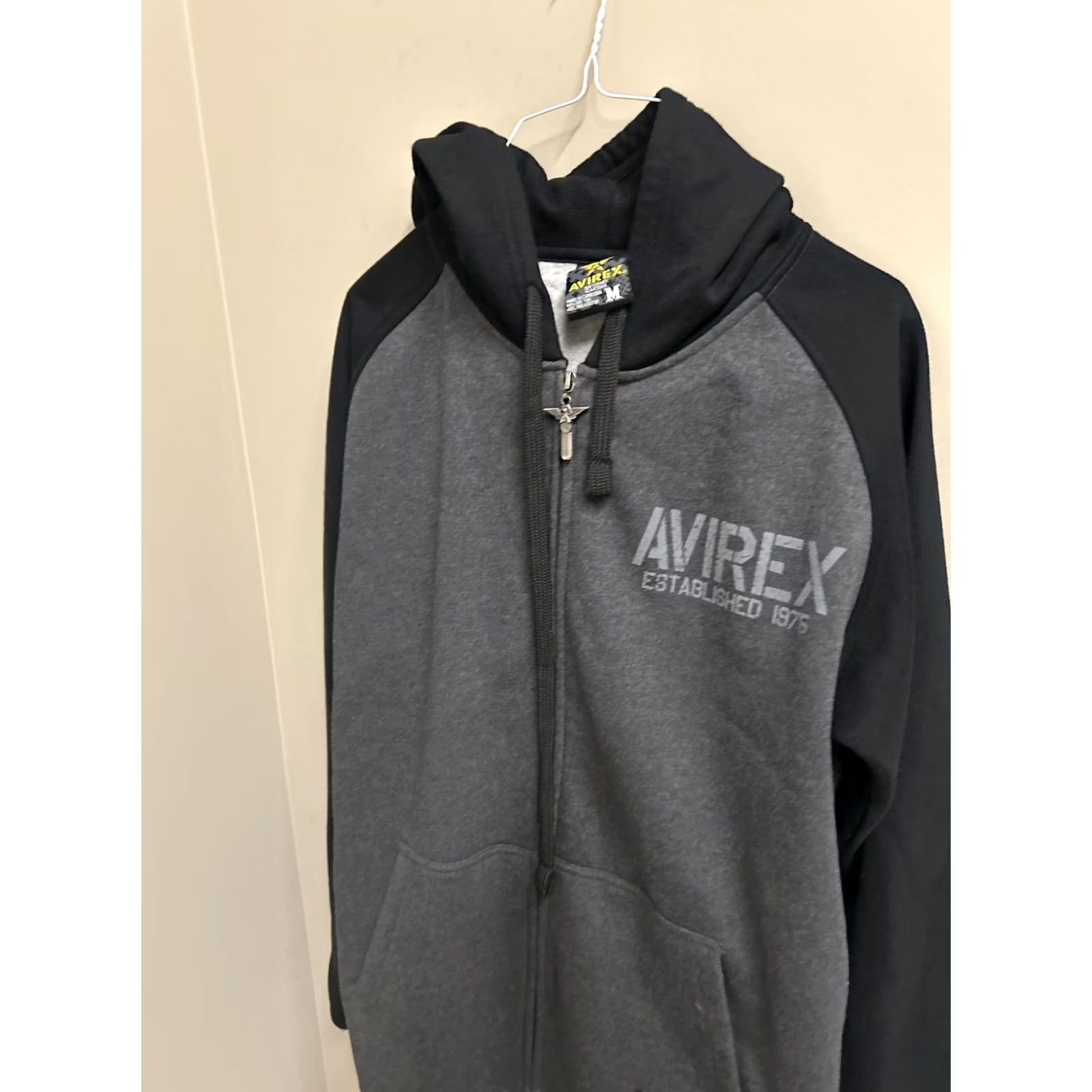 Avirex VINTAGE Avirex Hoodie Medium M Gray Hip Hop 90s 2000s Men Size US M / EU 48-50 / 2 - 6 Thumbnail