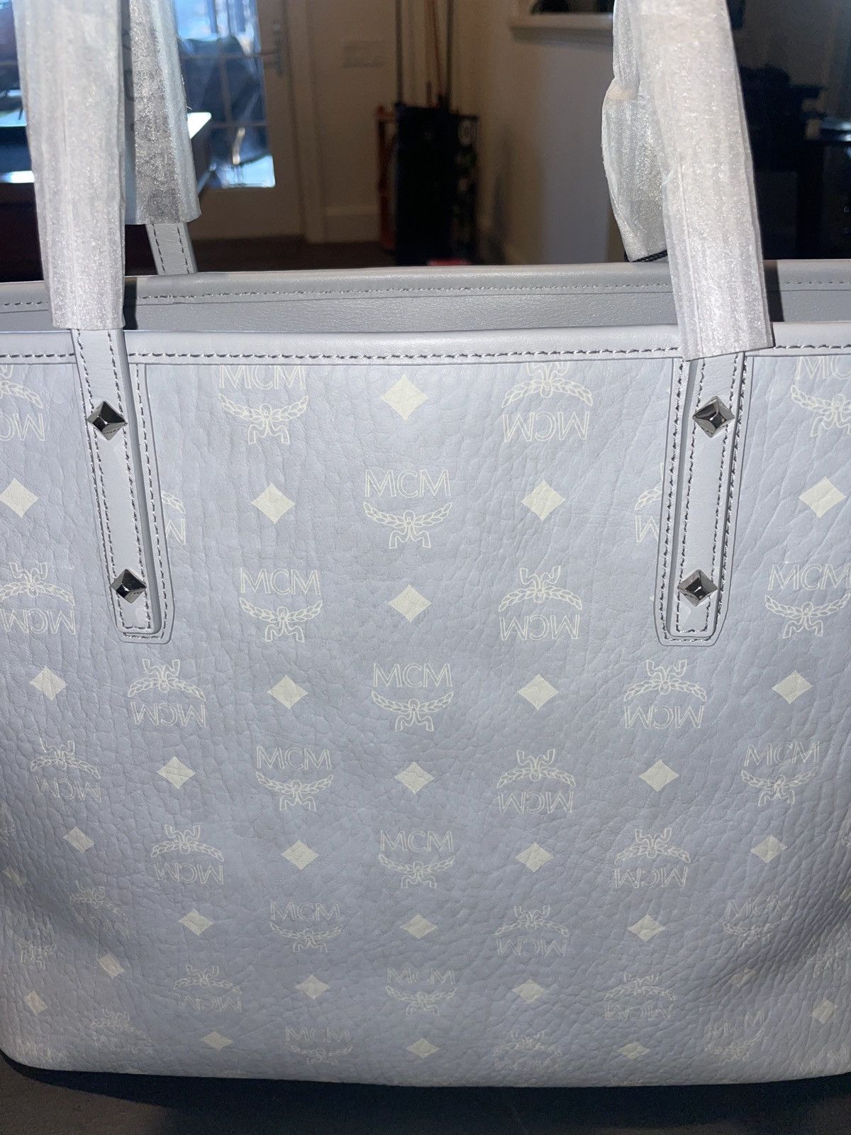 MCM Mini MCM Aren Shopper In Visetos Tote Bag | Misty Grey | NWT Size ONE SIZE - 11 Thumbnail