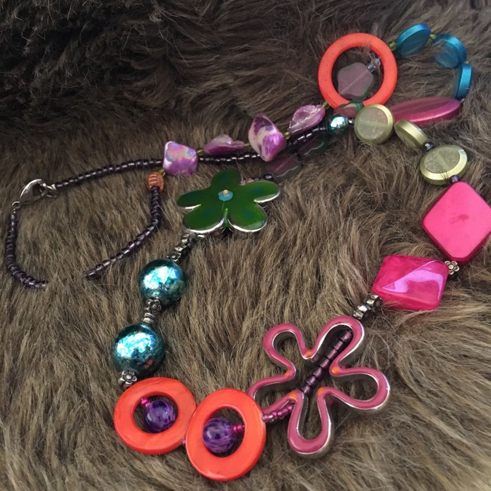 Jewelry Colorful fun shell acrylic glass bead necklace Size ONE SIZE - 5 Thumbnail