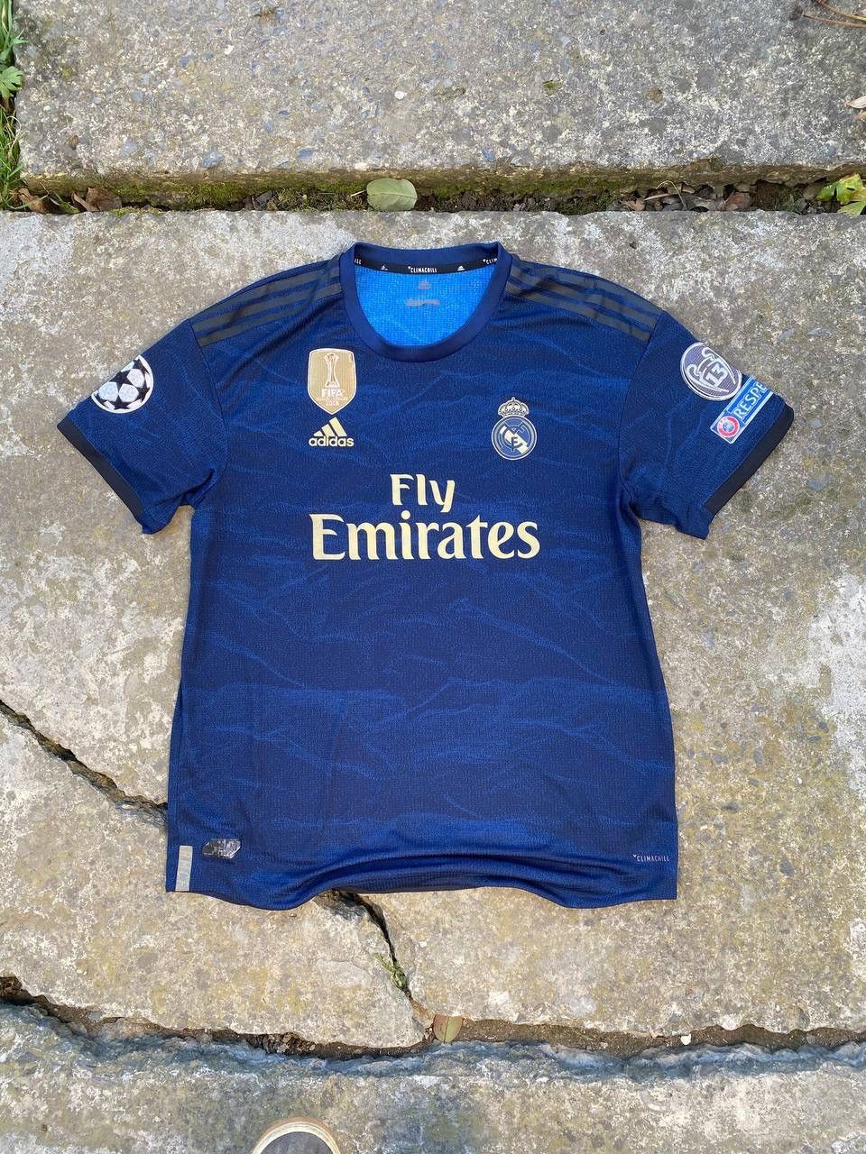 Vintage 2019/2020 Adidas Real Madrid jersey Size US XL / EU 56 / 4 - 1 Thumbnail