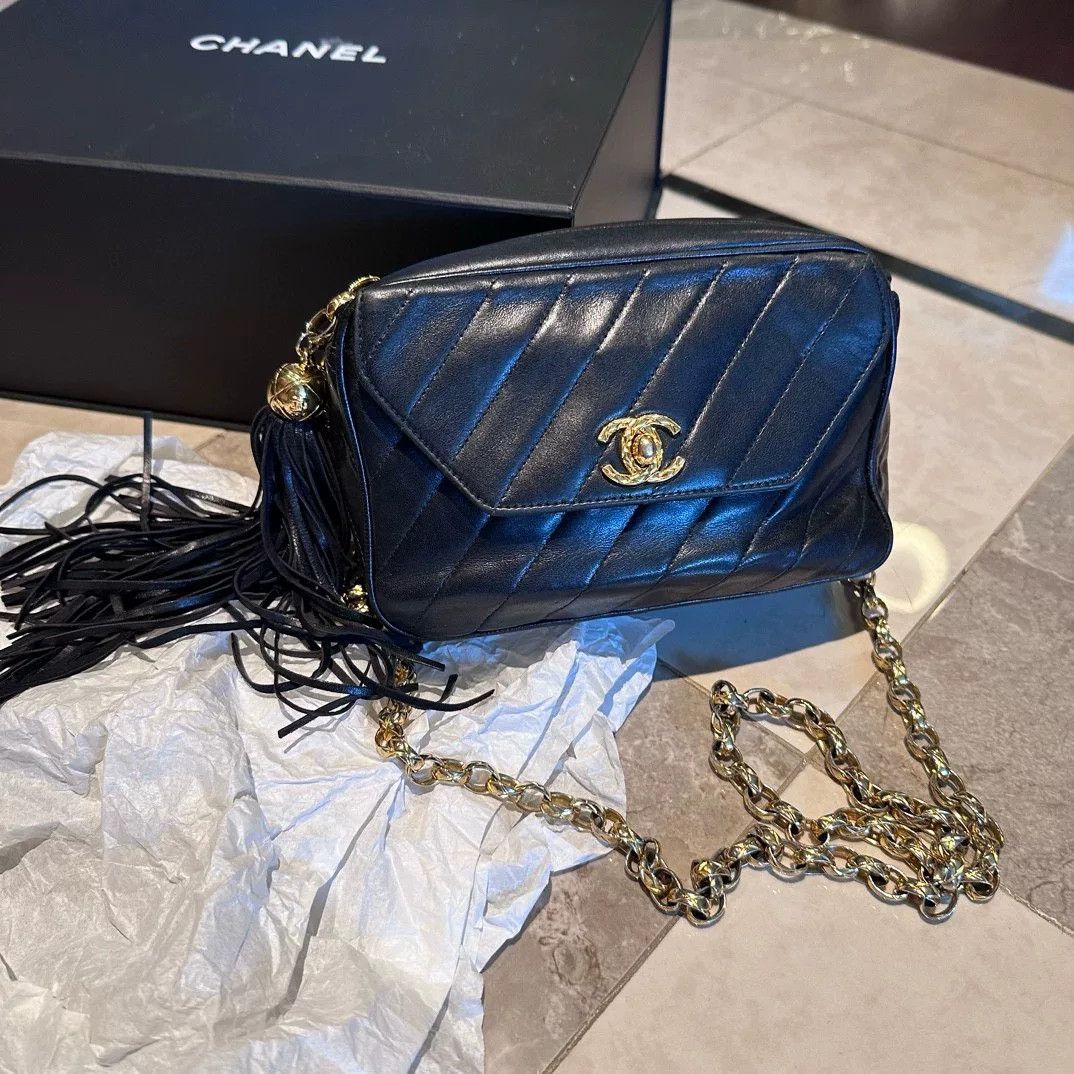 Chanel Pre-loved Bag Very good condition Size ONE SIZE - 1 Thumbnail