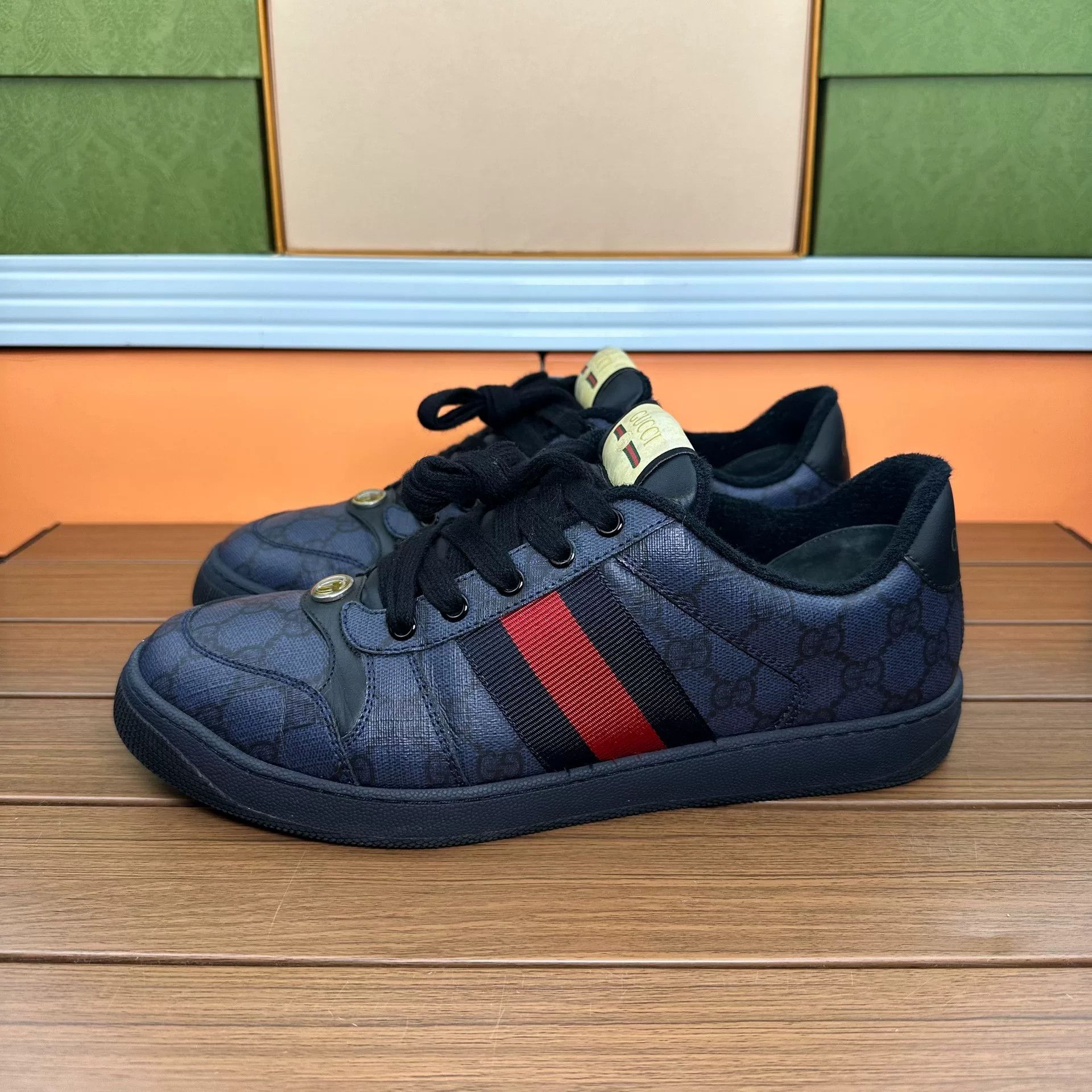 Gucci Gucci Casual Blue Lowtop Sneakers 9 Men Size US 9 / EU 42 - 1 Thumbnail
