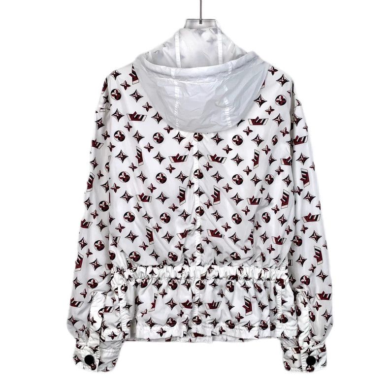 Louis Vuitton Louis Vuitton White logo full print hooded drawstring jack Size XS / US 0-2 / IT 36-38 - 2 Thumbnail