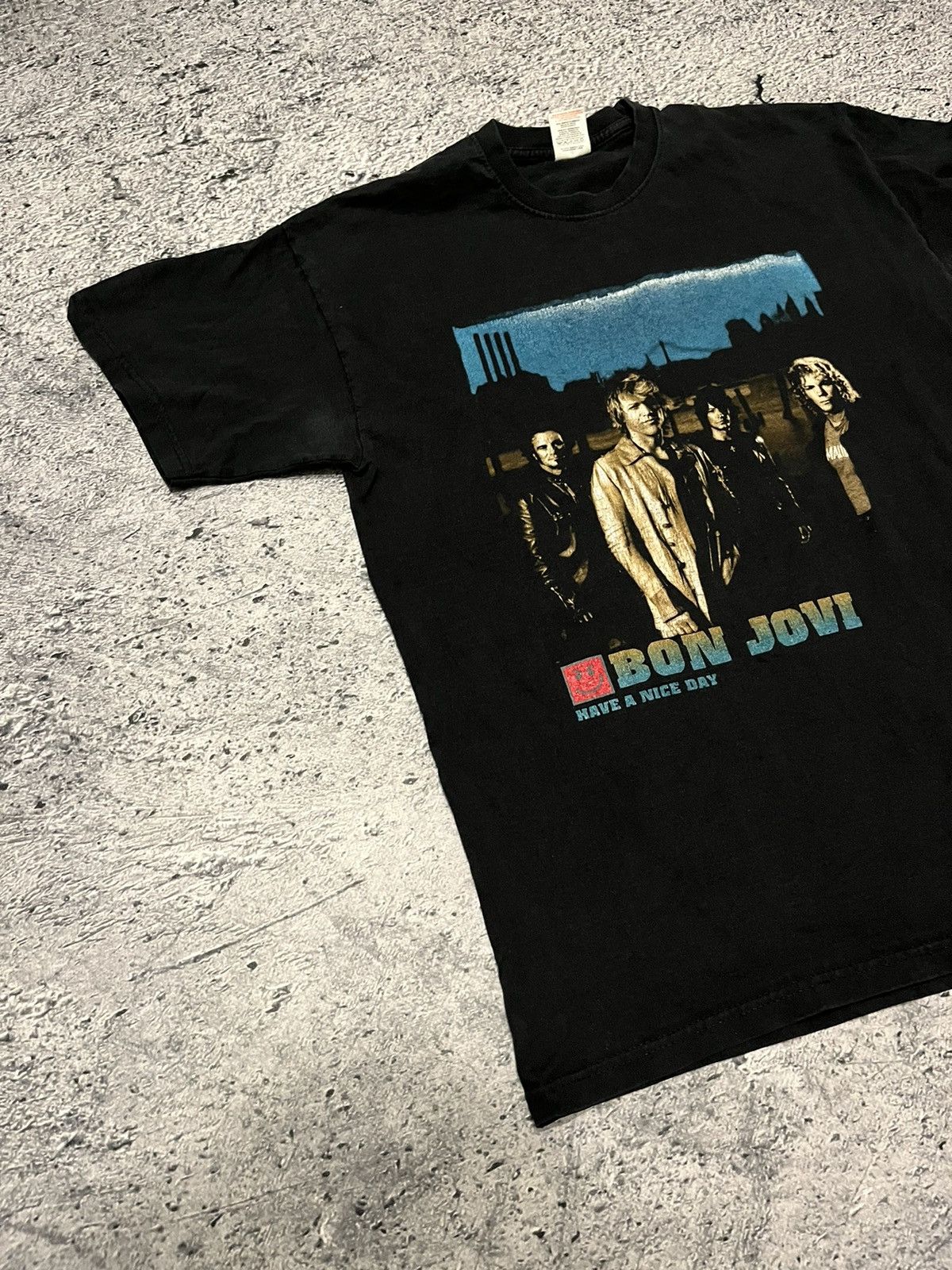 Band Tees × Vintage Vintage 2006 Bonjovi World Tour t-shirt Size US M / EU 48-50 / 2 - 2 Thumbnail