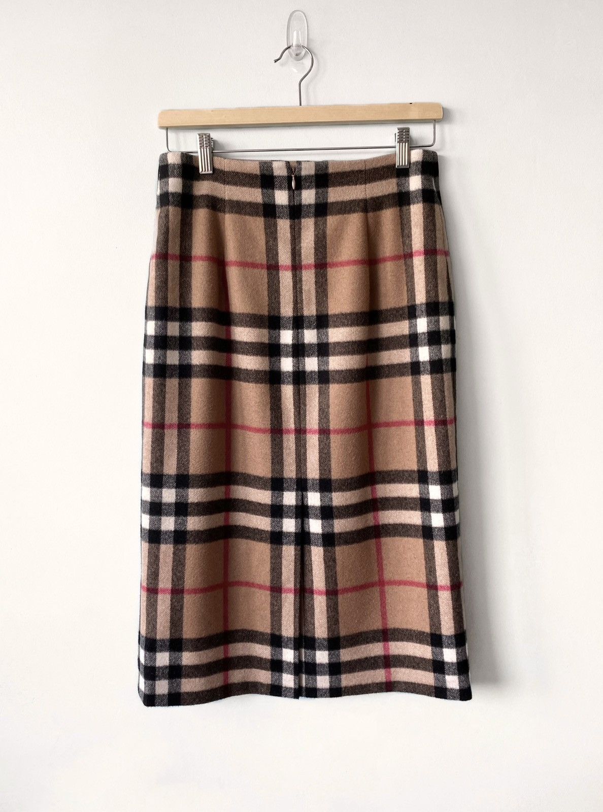 Burberry Burberry wool midi skirt Size 27" / US 4 / IT 40 - 2 Thumbnail
