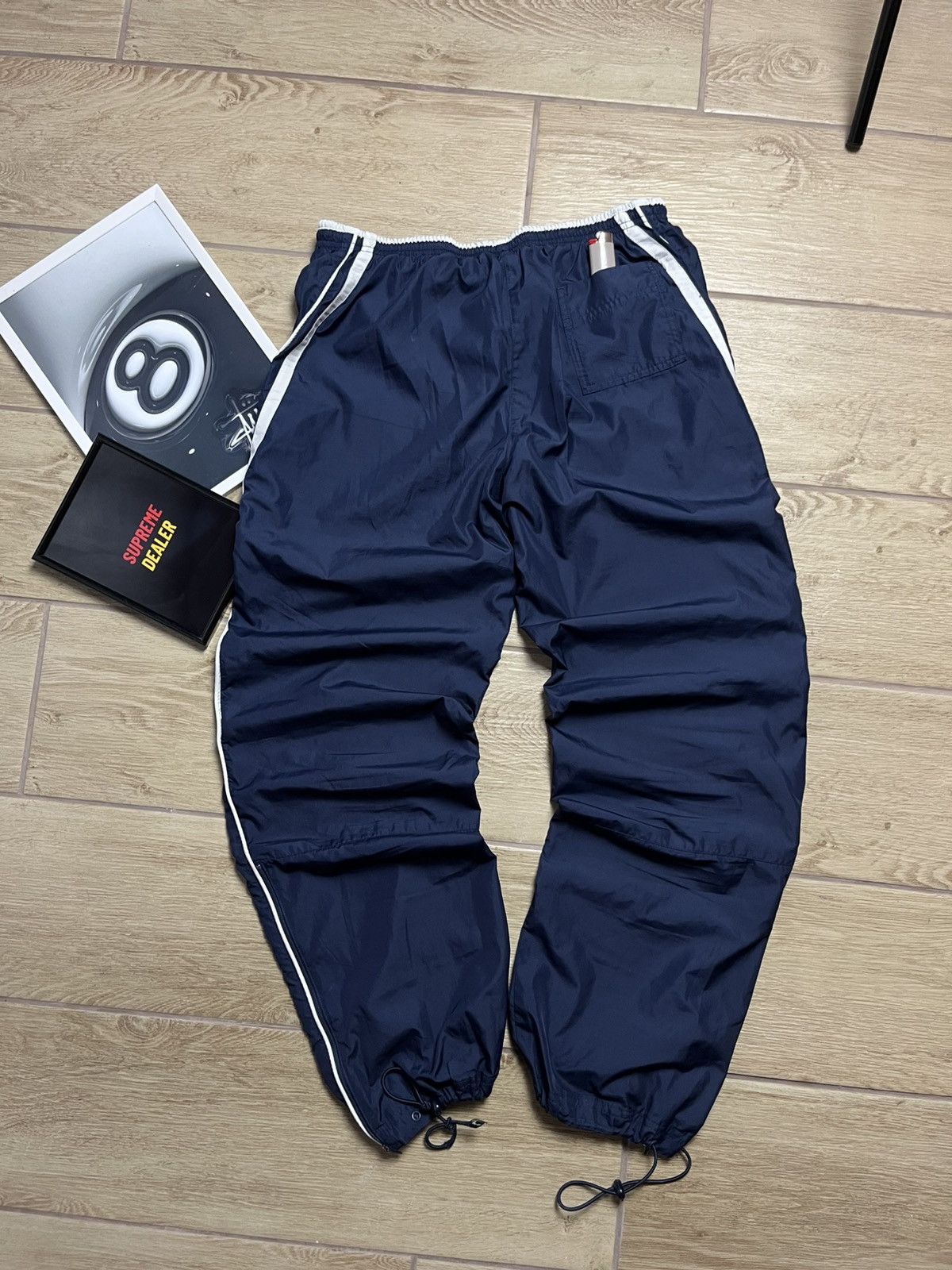 Nike Vintage Nike Nylon Logo Truck Pants Y2K 00’s Size S Size US 30 / EU 46 - 4 Thumbnail
