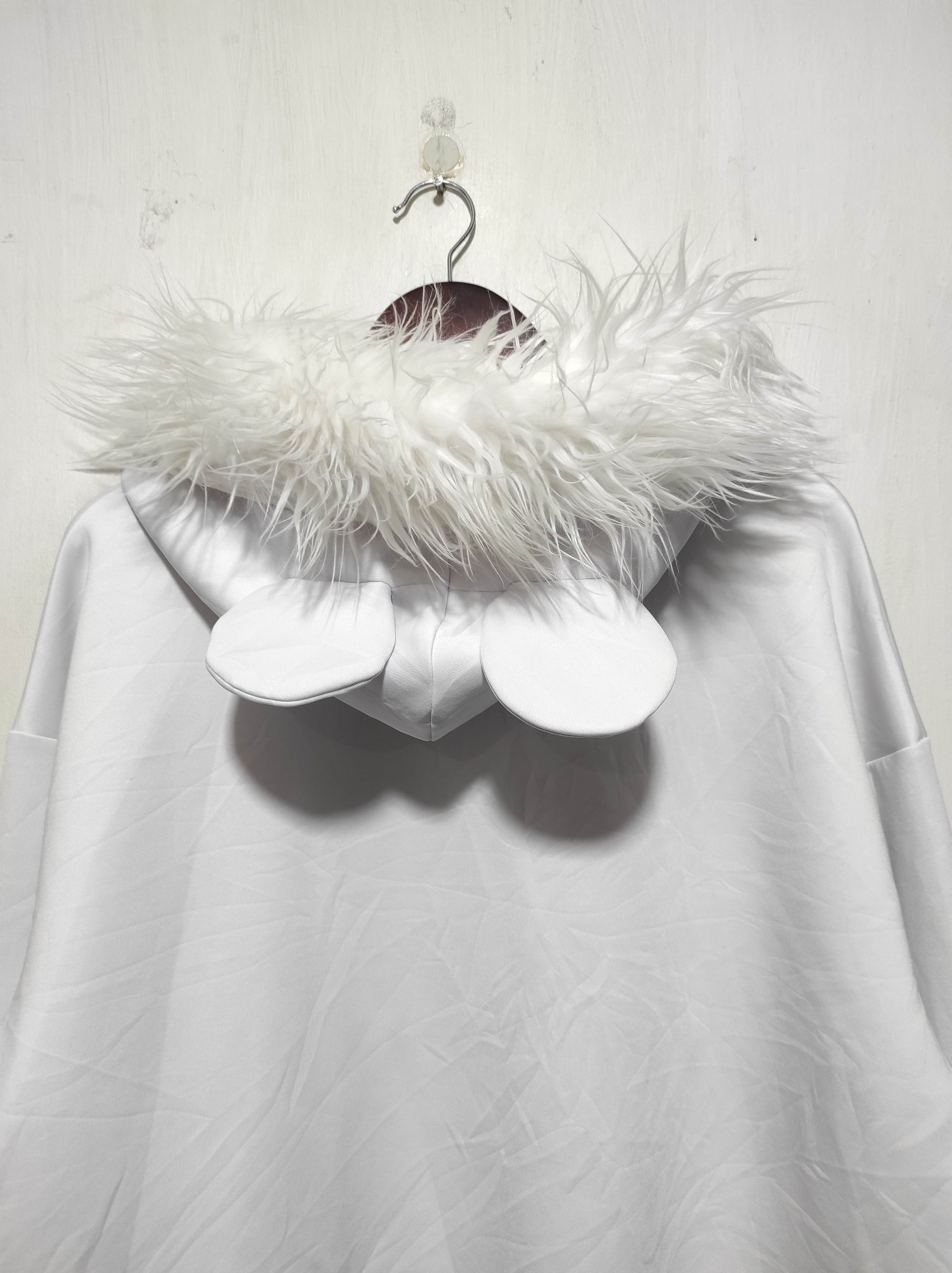 Disney Disney Oversized Fur Hoodie i6w9 LBG style Size US L / EU 52-54 / 3 - 11 Thumbnail