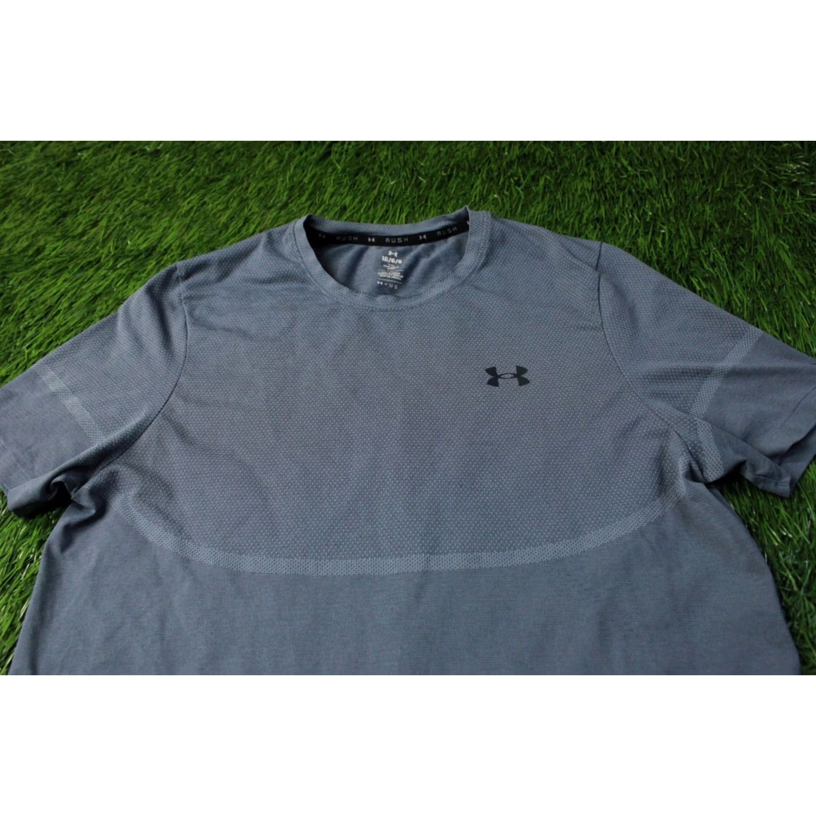 Under Armour UNDER ARMOUR RUSH 2023 Men TRAINING COMPRESSION SHIRT JERSEY L Gray T-Shirt Short Sleeve CrossFit Size US L / EU 52-54 / 3 - 3 Thumbnail