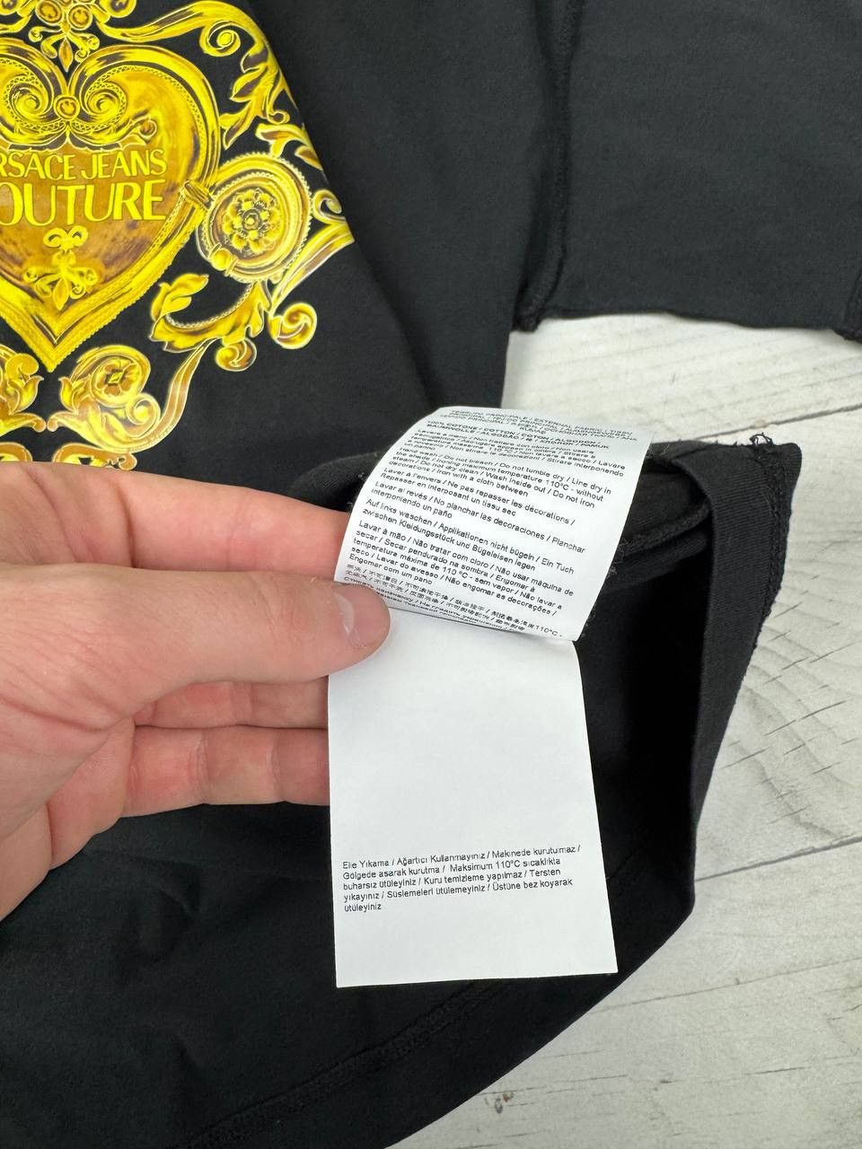 Versace Versace Jeans Couture Baroque T-Shirt Size US S / EU 44-46 / 1 - 8 Thumbnail