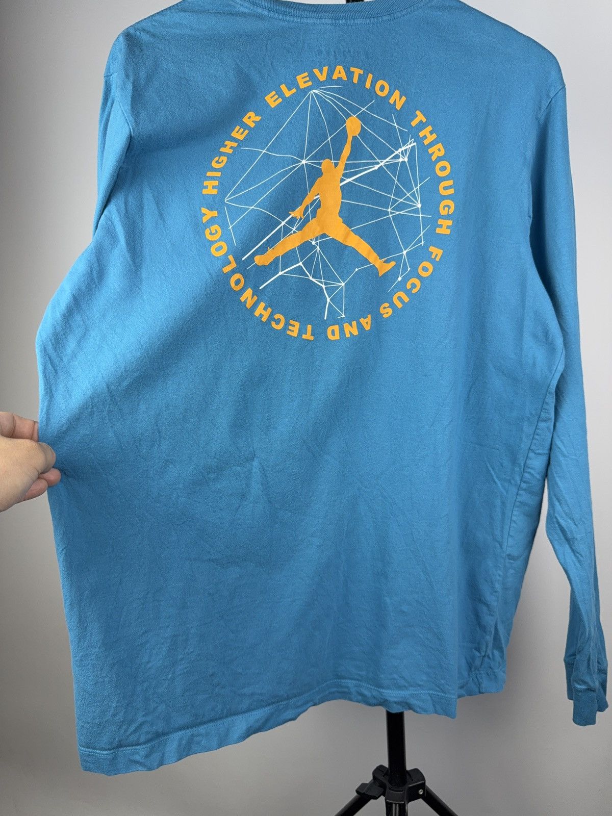 Jordan Brand Nike Air Jordan "Mind Over Matter" Basketball Shirt Men’s Size US L / EU 52-54 / 3 - 16 Thumbnail
