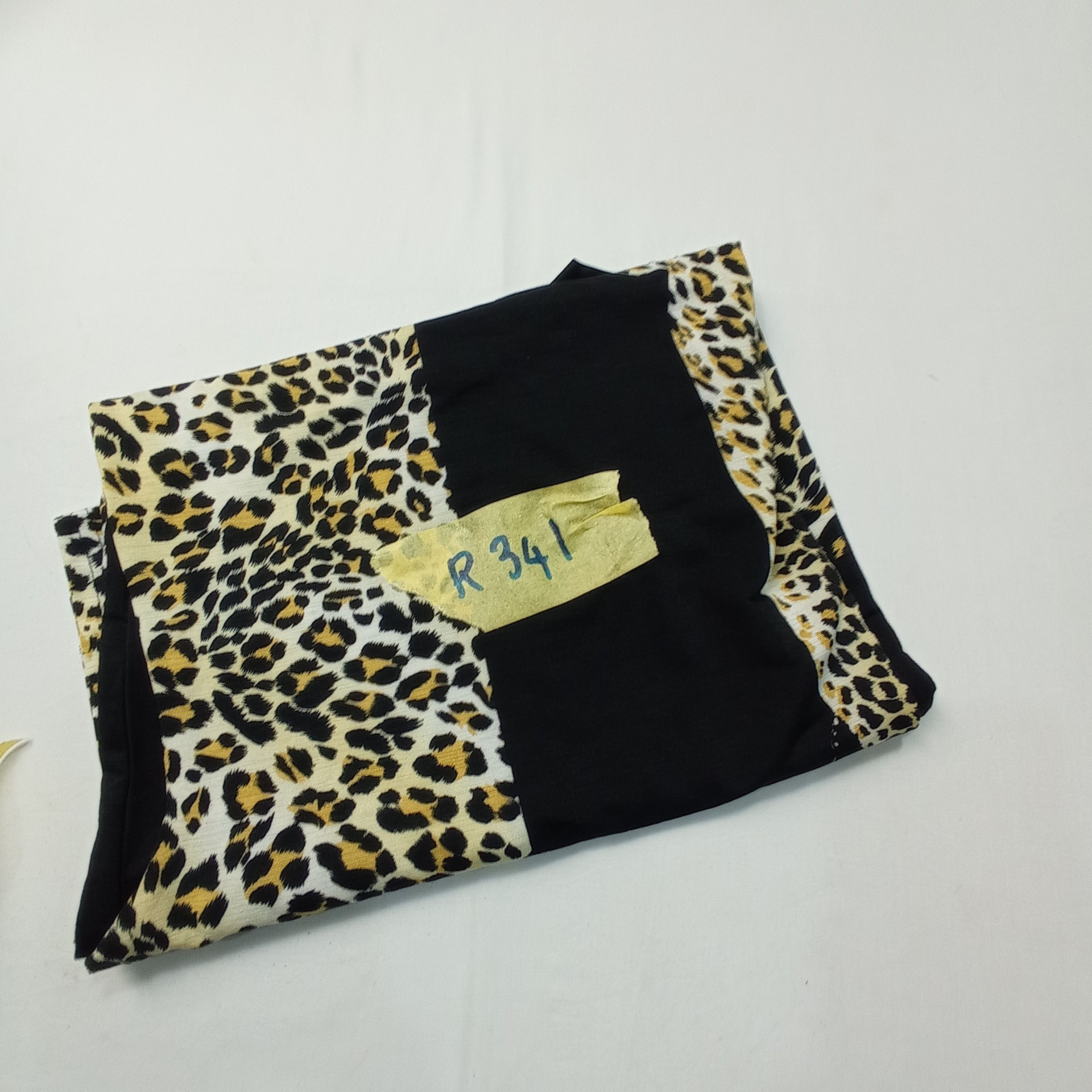 Habitat 🔥Rare🔥 Leopard SleeveLess Shirt Size US L / EU 52-54 / 3 - 12 Thumbnail