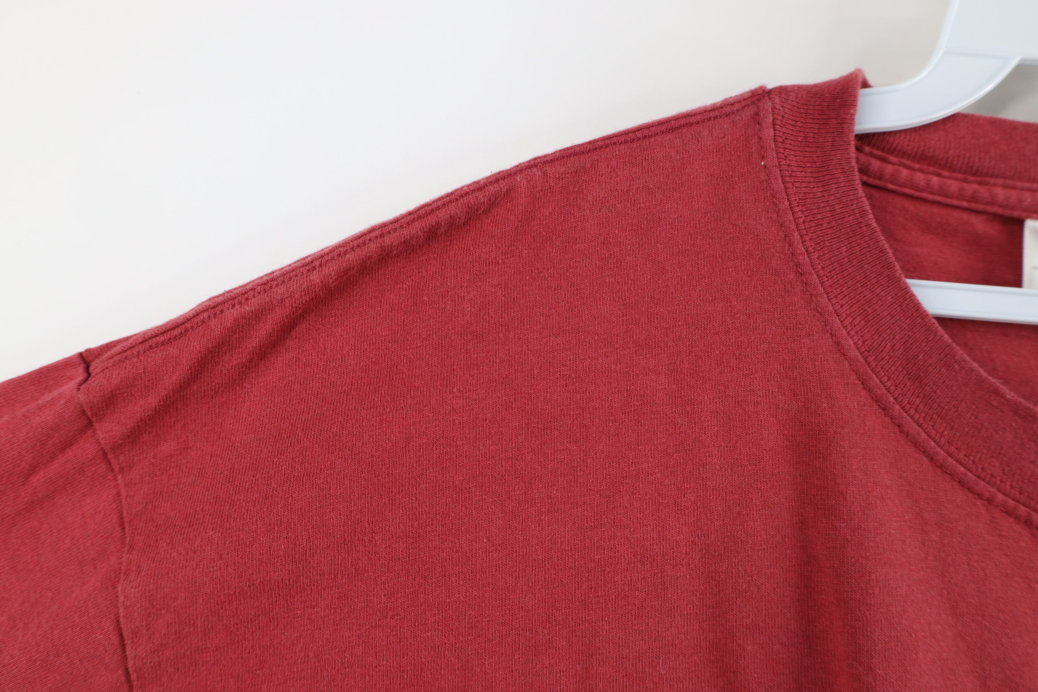 Vintage Vintage 90s Streetwear Equestrian All Over Print T-Shirt Red Size US XL / EU 56 / 4 - 7 Thumbnail