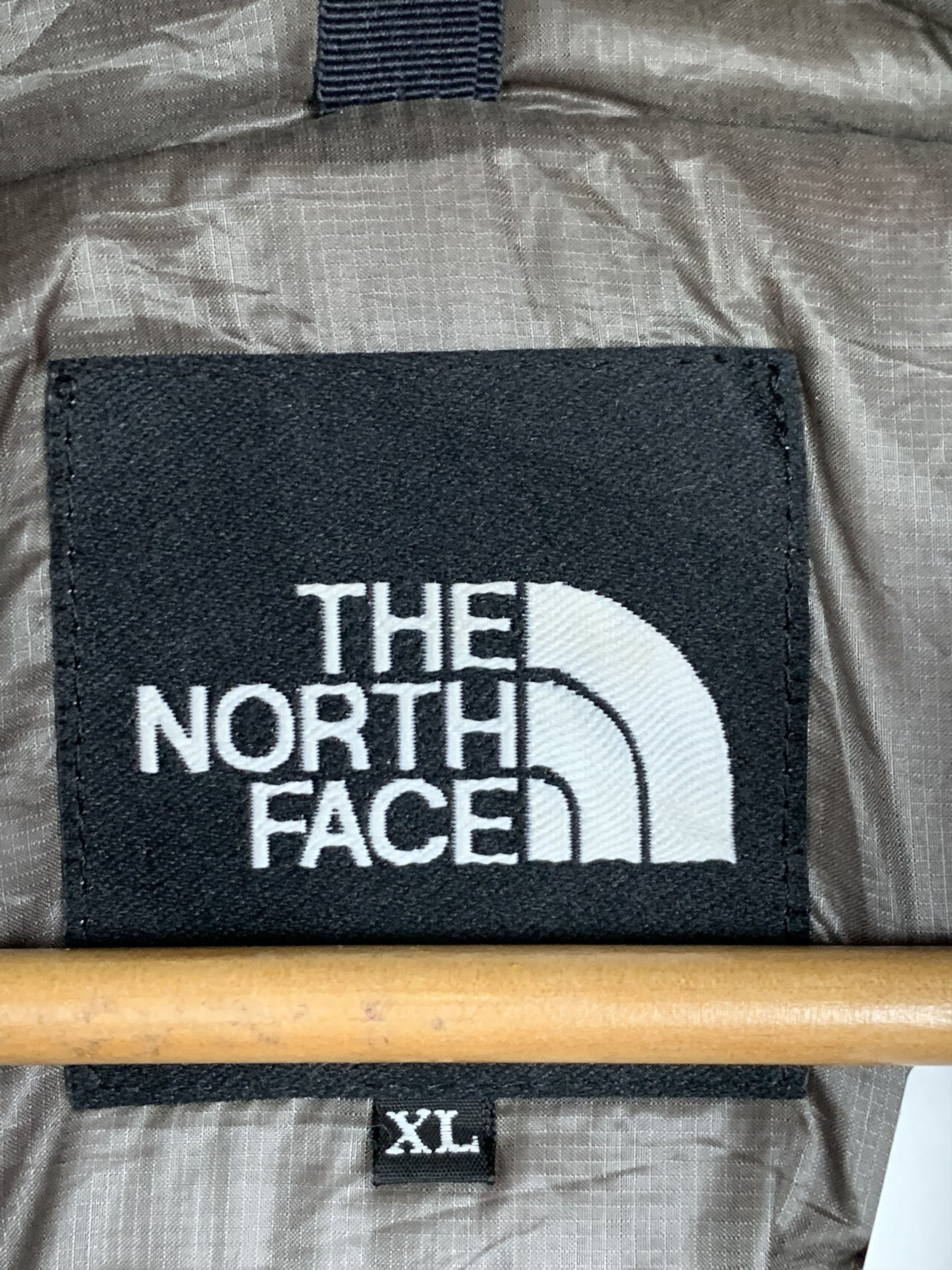 The North Face Vintage The North Face Hoodie Puffer Jacket J0782 Size US XL / EU 56 / 4 - 5 Thumbnail