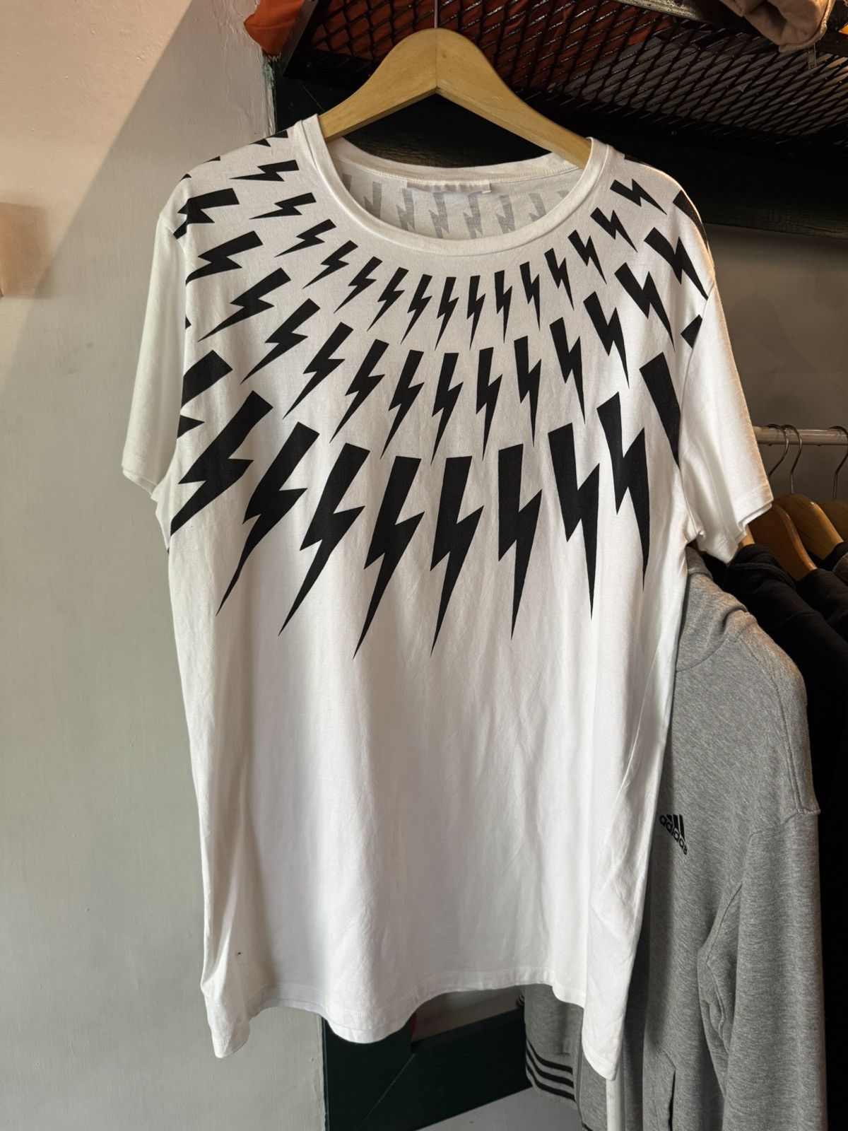 Neil Barrett Neil Barret tees Size US L / EU 52-54 / 3 - 1 Thumbnail