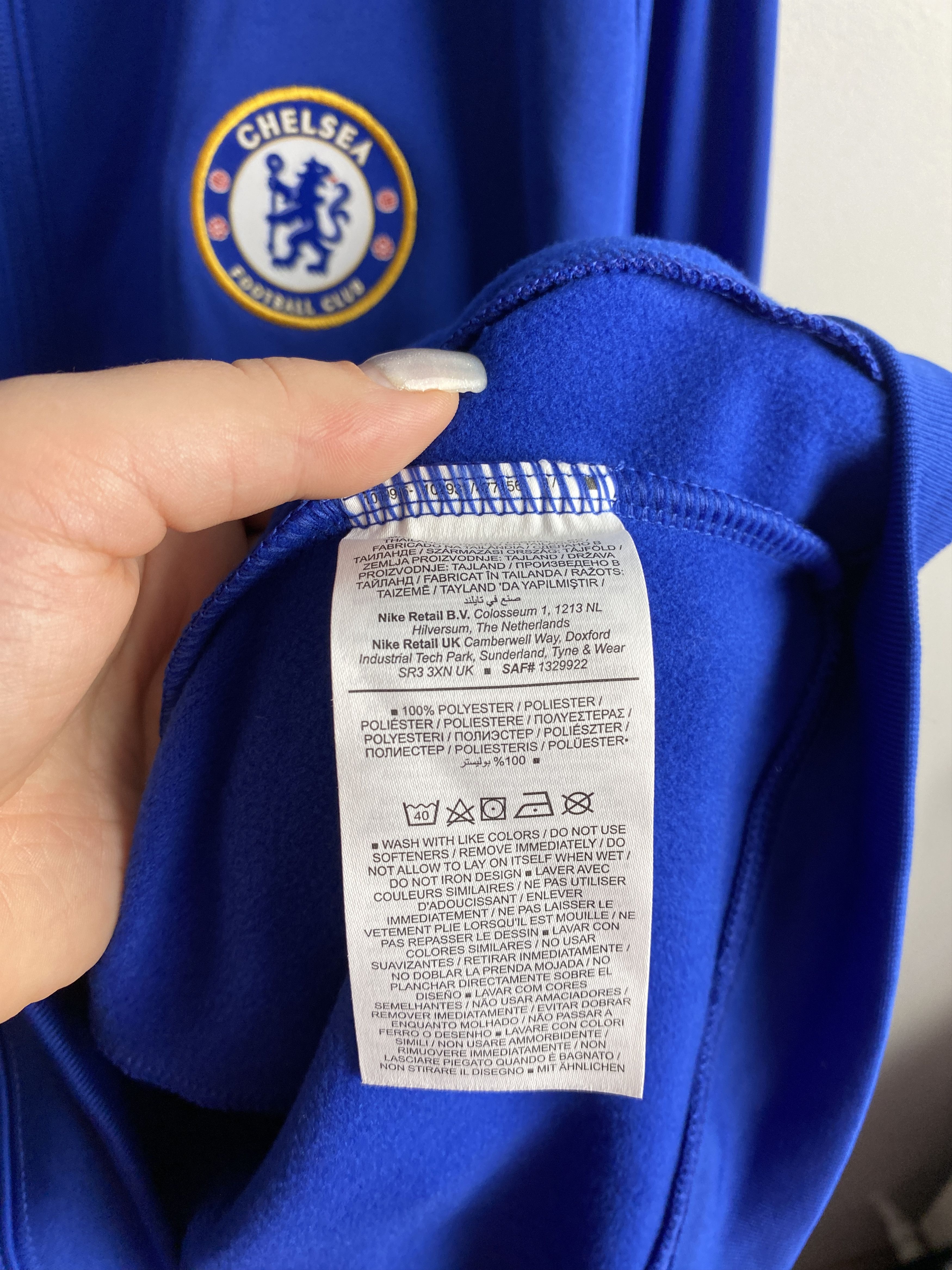 Chelsea Soccer × Nike Nike Chelsea soccer jersey sweatshirt y2k blokecore sport Size US XXL / EU 58 / 5 - 5 Thumbnail
