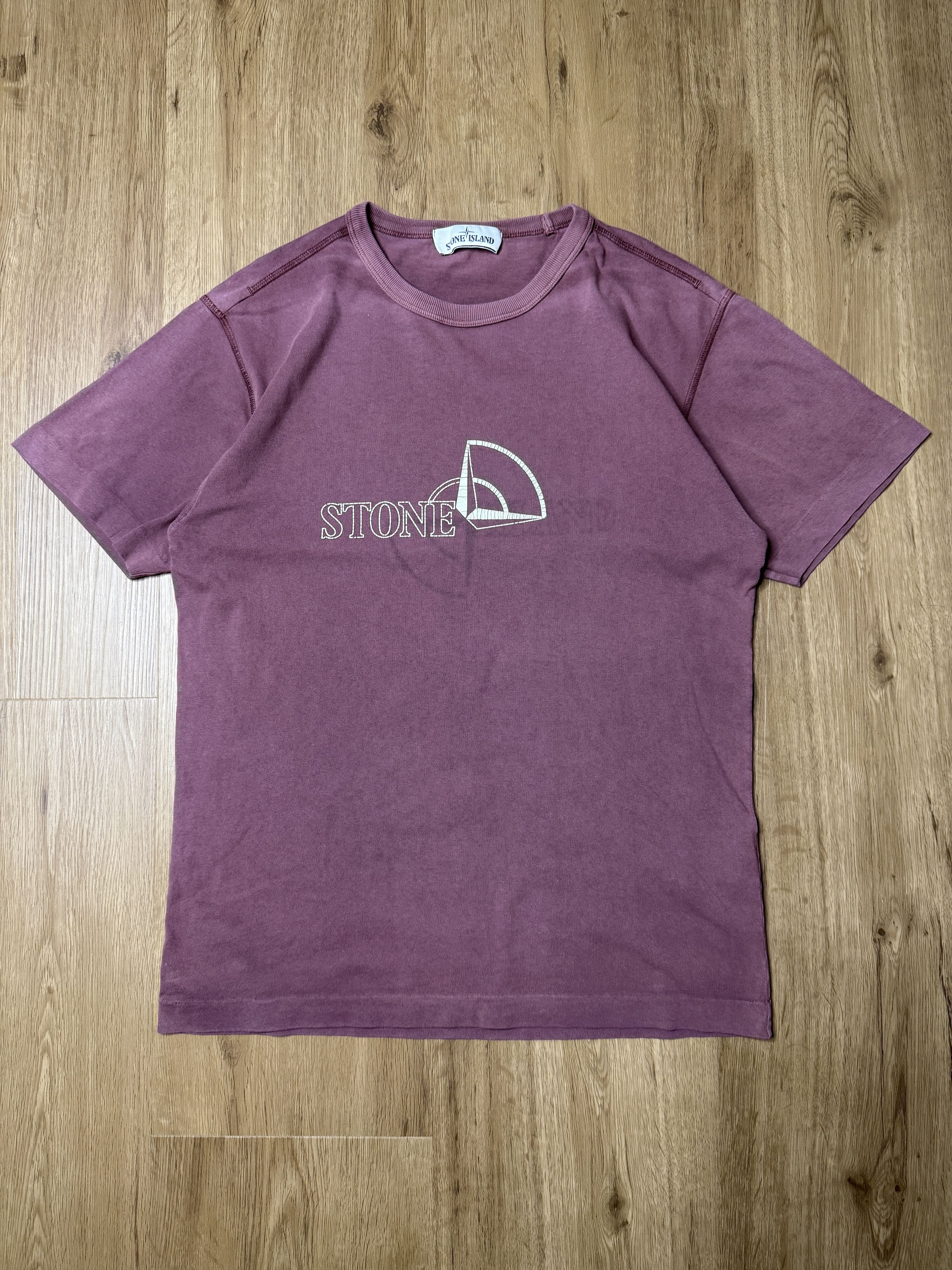 Stone Island Stone Island T-Shirt Size Small Size US S / EU 44-46 / 1 - 1 Thumbnail