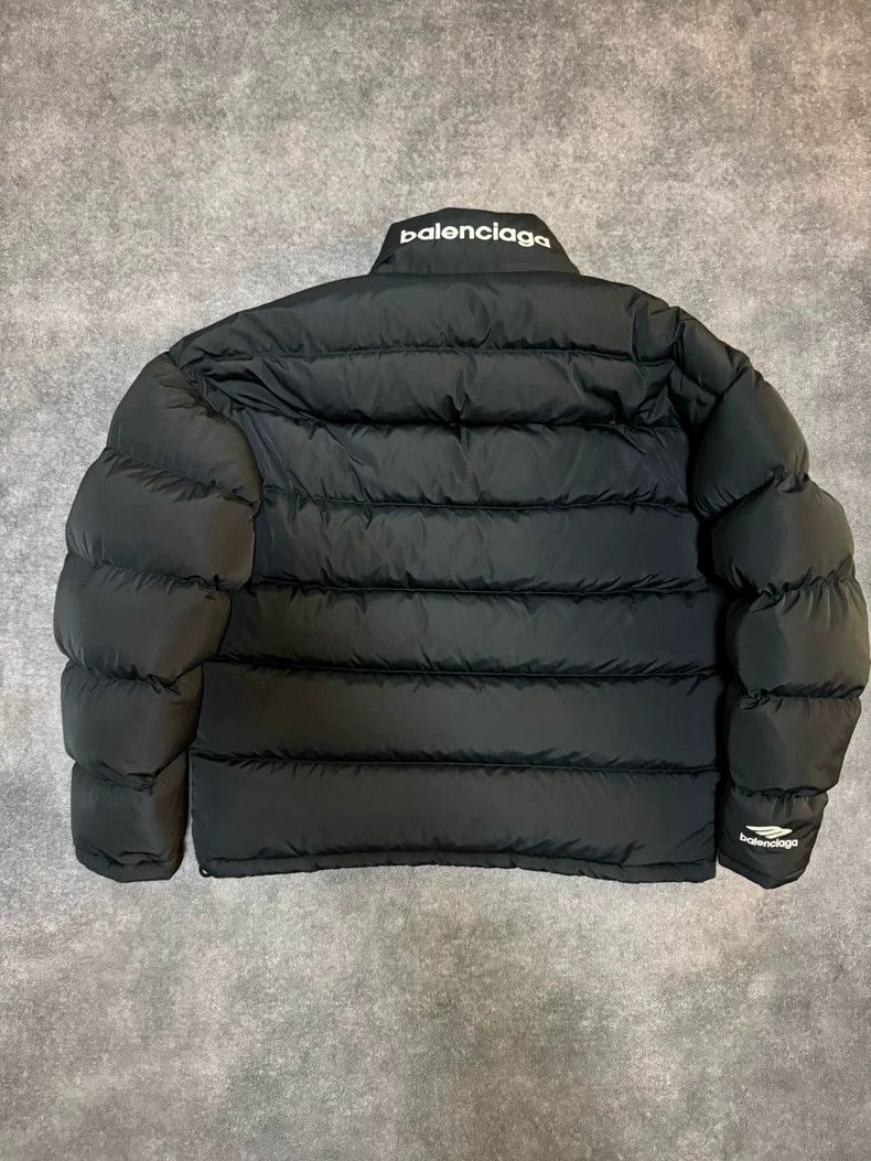 Balenciaga Balenciaga Dual-Sided Wearable Puffer Jacket Size US S / EU 44-46 / 1 - 2 Thumbnail