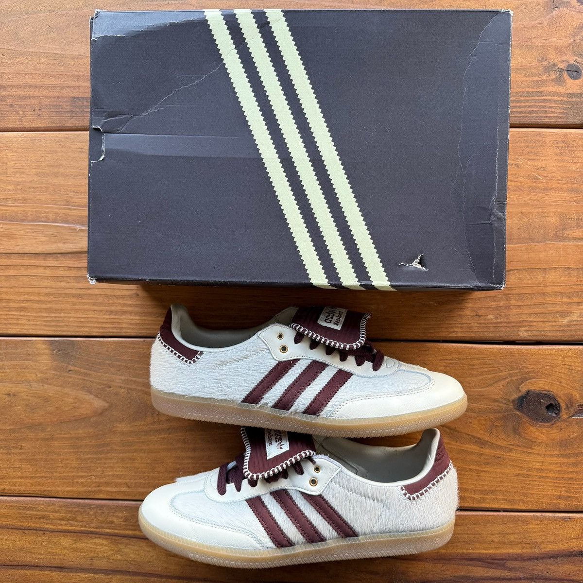 adidas gazelle silver green womens adidas Originals Samba OG Shoes Cream JI3185 main image 1