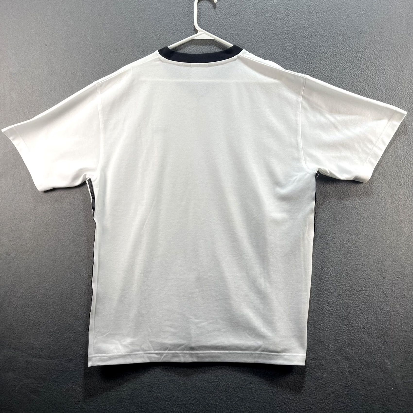 Adidas Adidas Shirt Mens Medium White Black V Neck Three Stripes Athletic 2000s Y2K Size US M / EU 48-50 / 2 - 3 Thumbnail