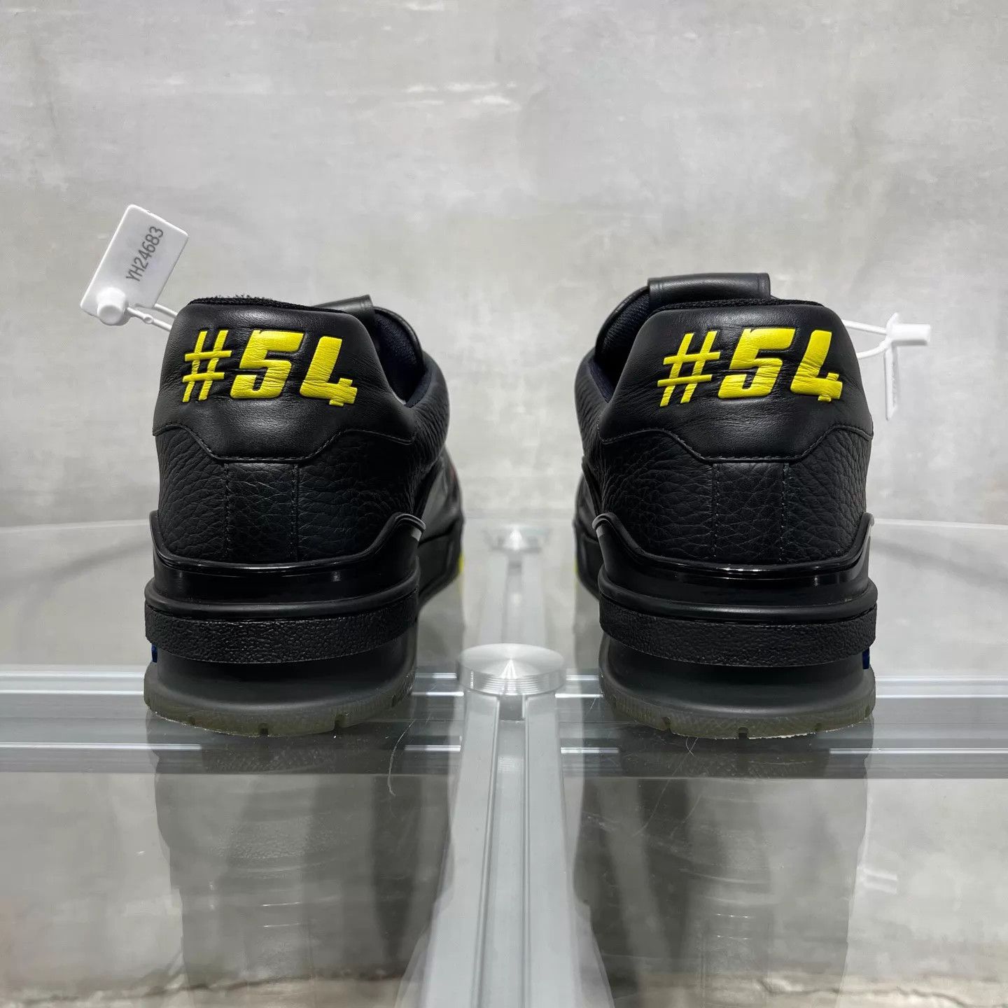 Louis Vuitton Louis Vuitton LV Trainer Black Samurai UK8.5/42.5 Size US 9.5 / EU 42-43 - 6 Thumbnail