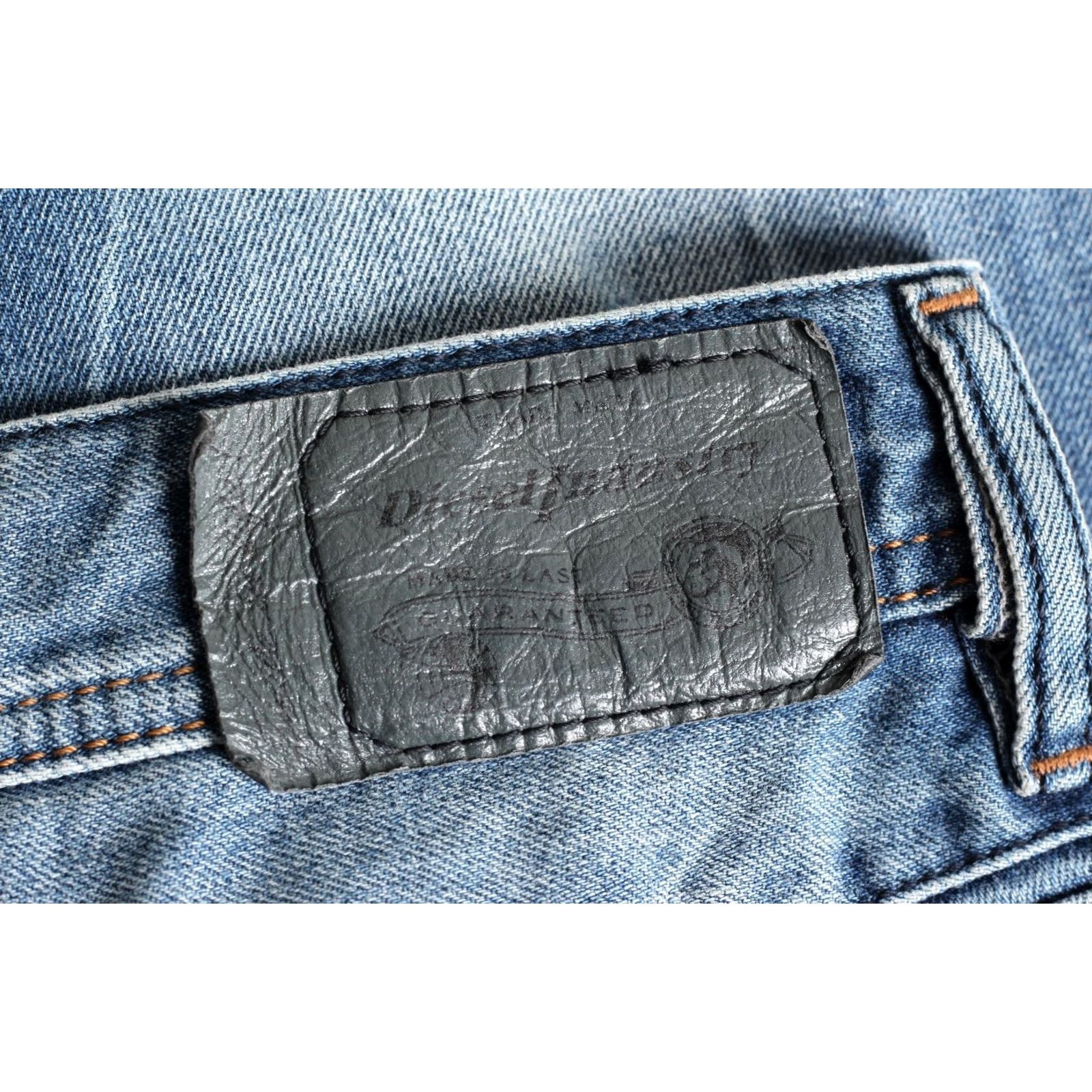Diesel DIESEL KRAYVER R831I Jeans Men Slim Carrot W28 L30 Regular Distressed 5-Pocket Denim Blue XS? Size US 28 / EU 44 - 4 Thumbnail