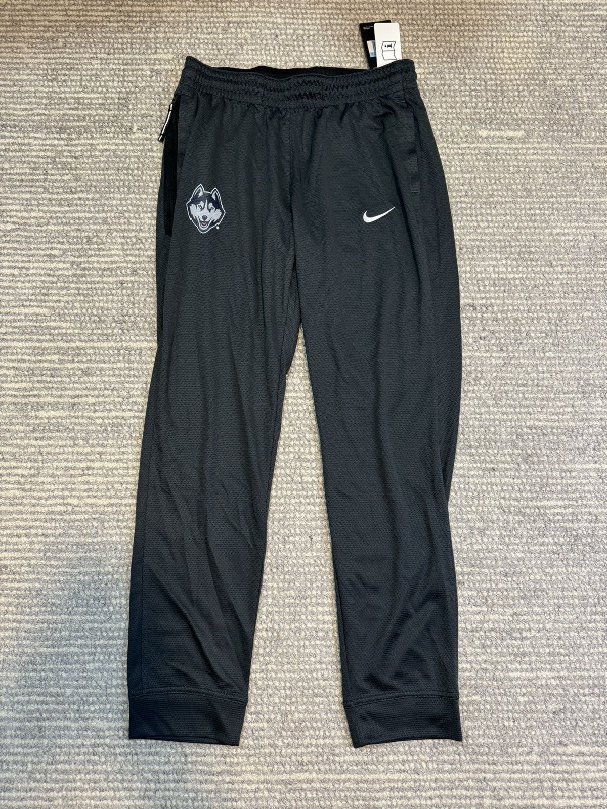 Nike UCONN Huskies Nike Sample Women’s Pants Player Issue Size M Size 35" - 1 Thumbnail
