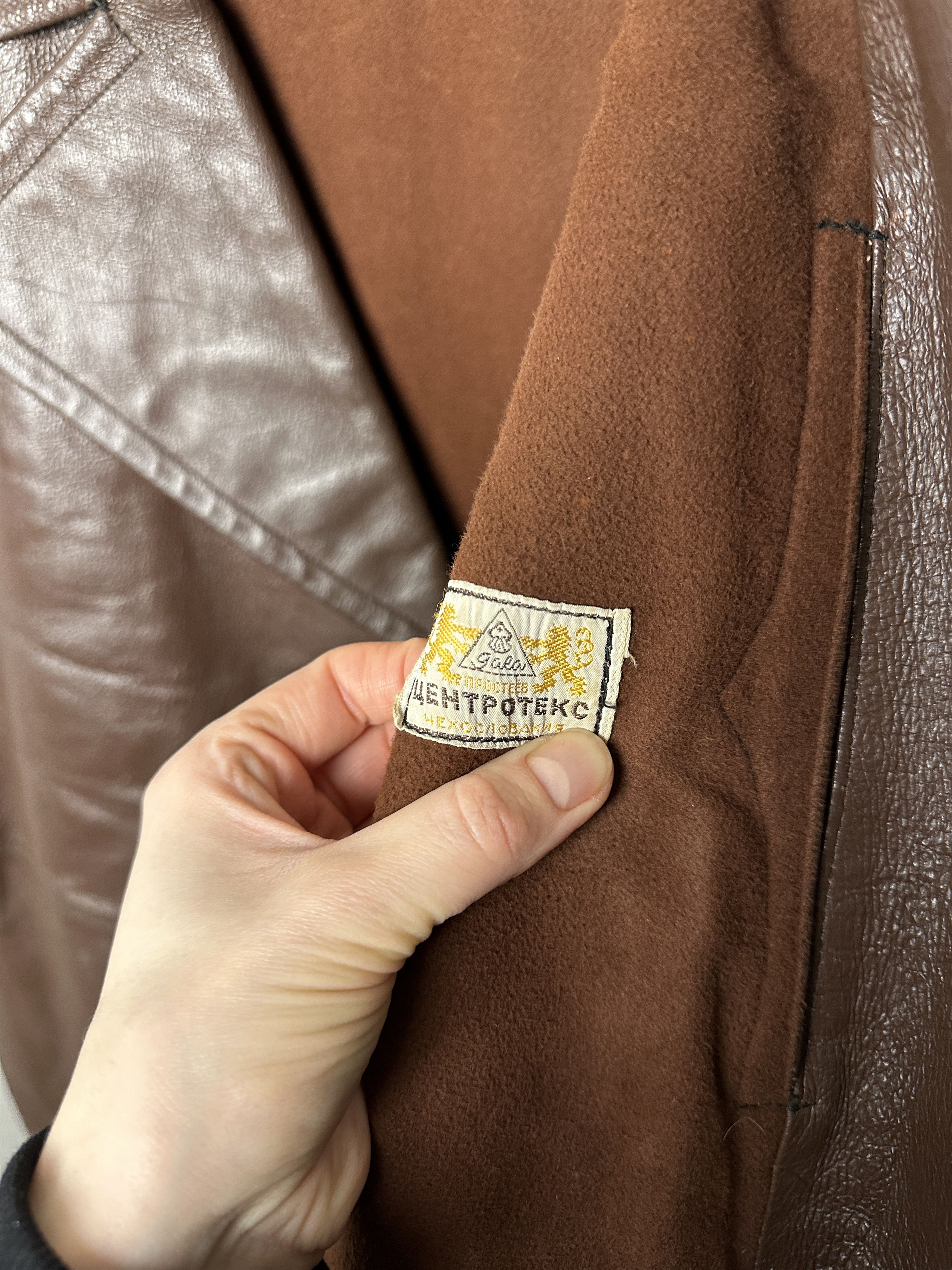 Genuine Leather Vintage Horse Leather Brown Coat Size US L / EU 52-54 / 3 - 6 Thumbnail