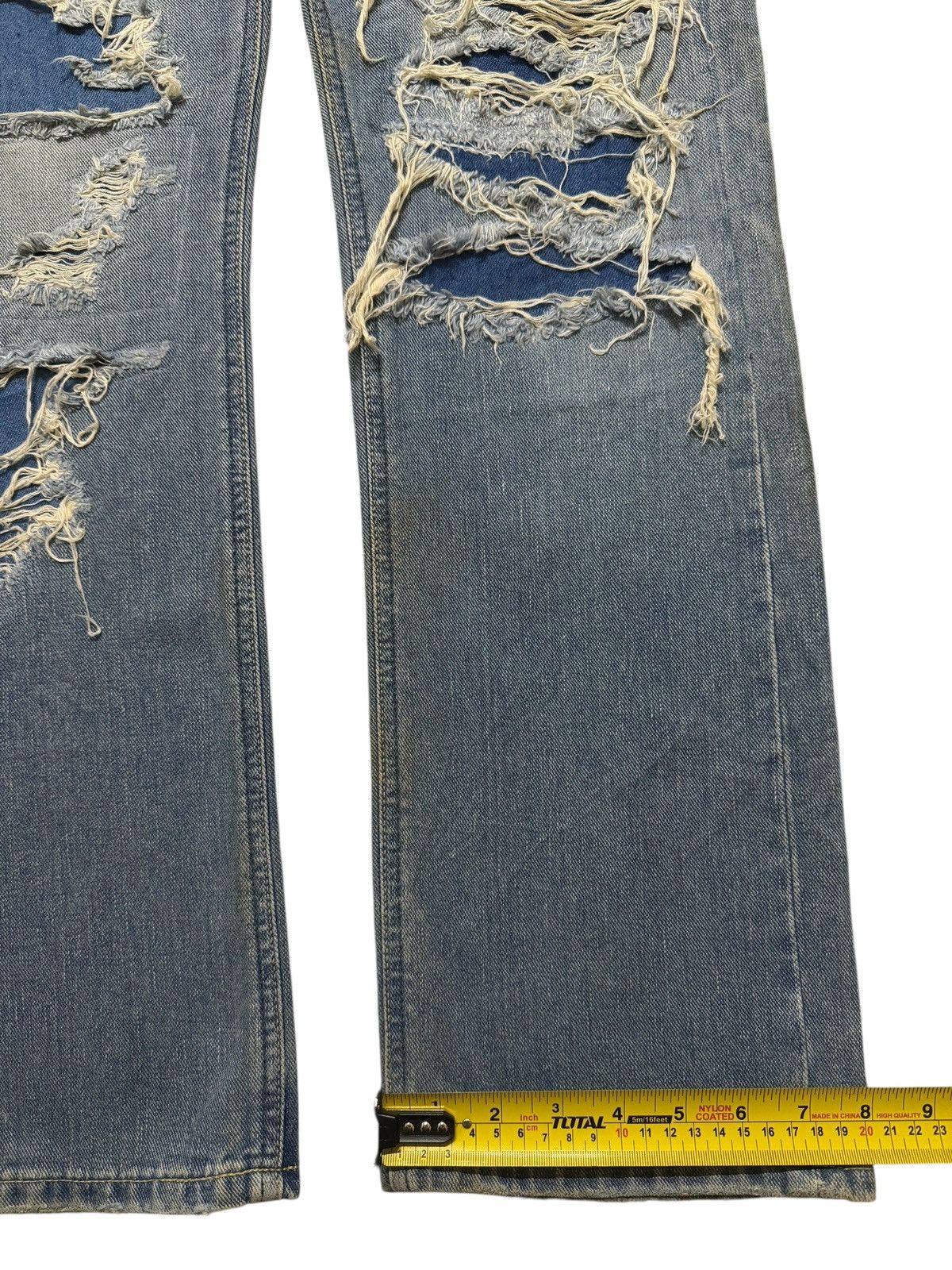 Lee Vintage 90s Lee Star Club Heavy Distressed Grunge Skull Logo Size US 31 - 14 Thumbnail