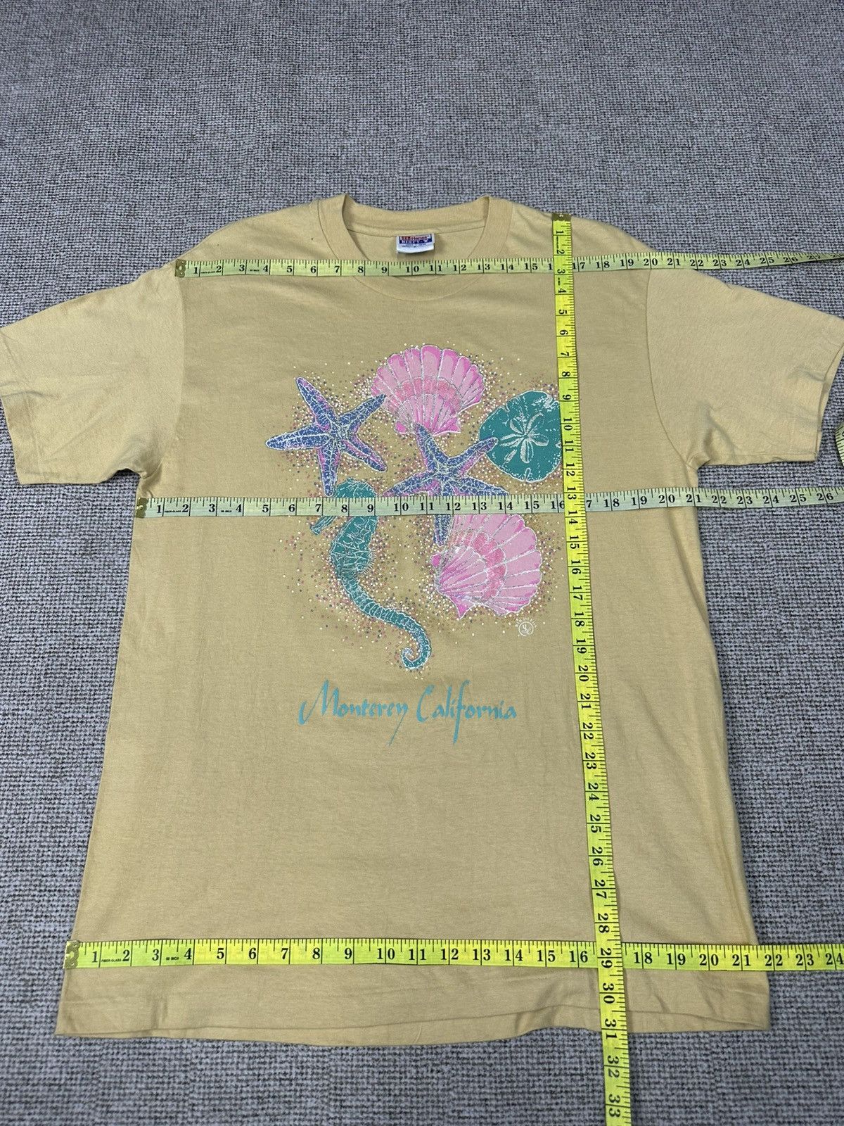 Vintage Vintage Hanes Monterey California Tshirt A989 Size US L / EU 52-54 / 3 - 6 Thumbnail