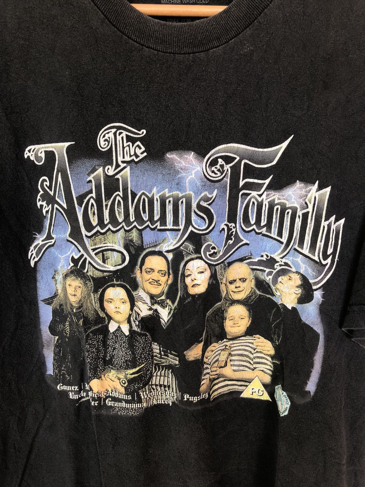 Expert Horror Vintage The Addams Family Comedy Horror Photo Shirt Tee Size US L / EU 52-54 / 3 - 2 Thumbnail